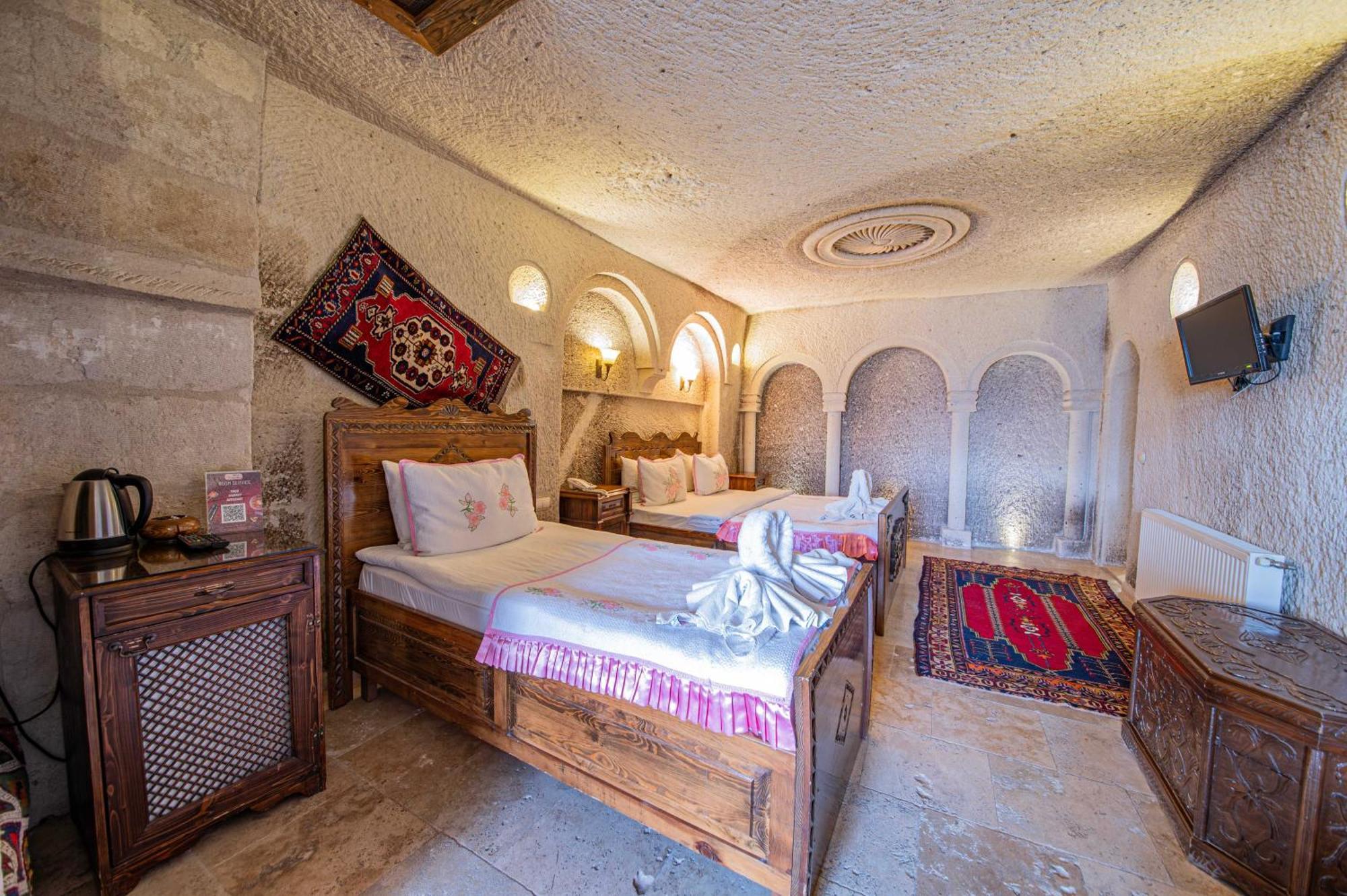 Guest house Safran Cave 2*
