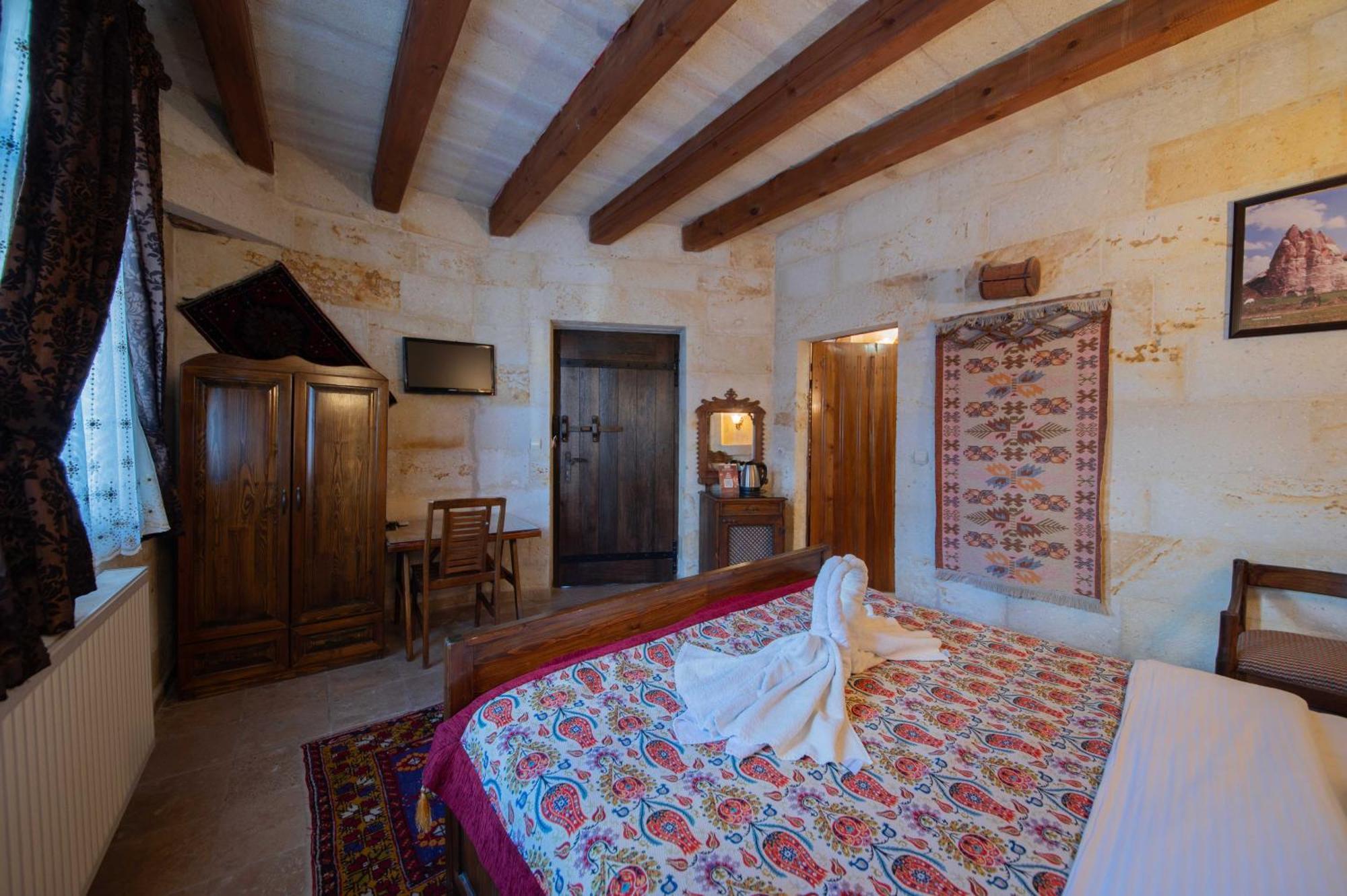 Safran Cave Guest house 2*