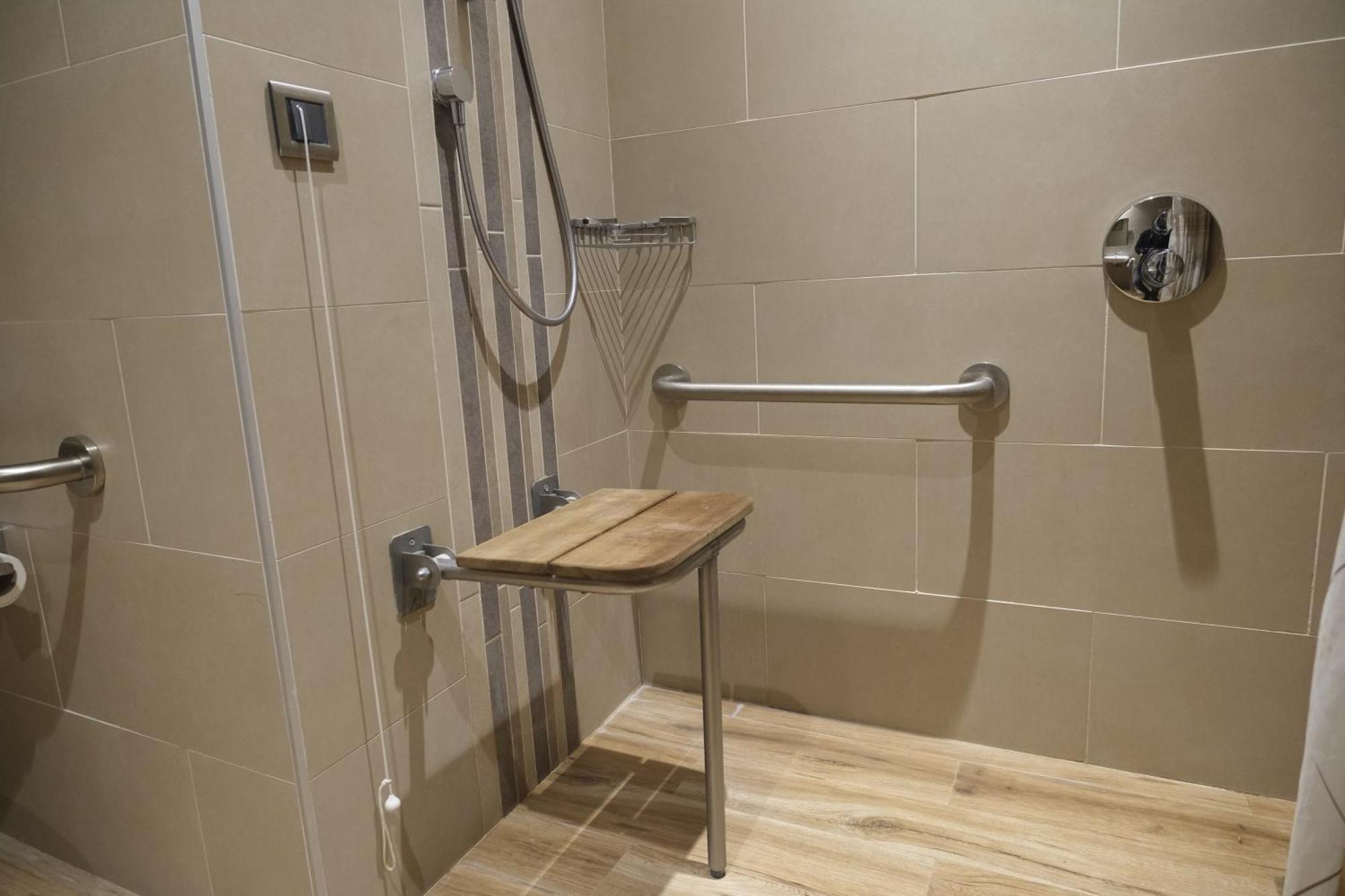 Hilton Garden 4*