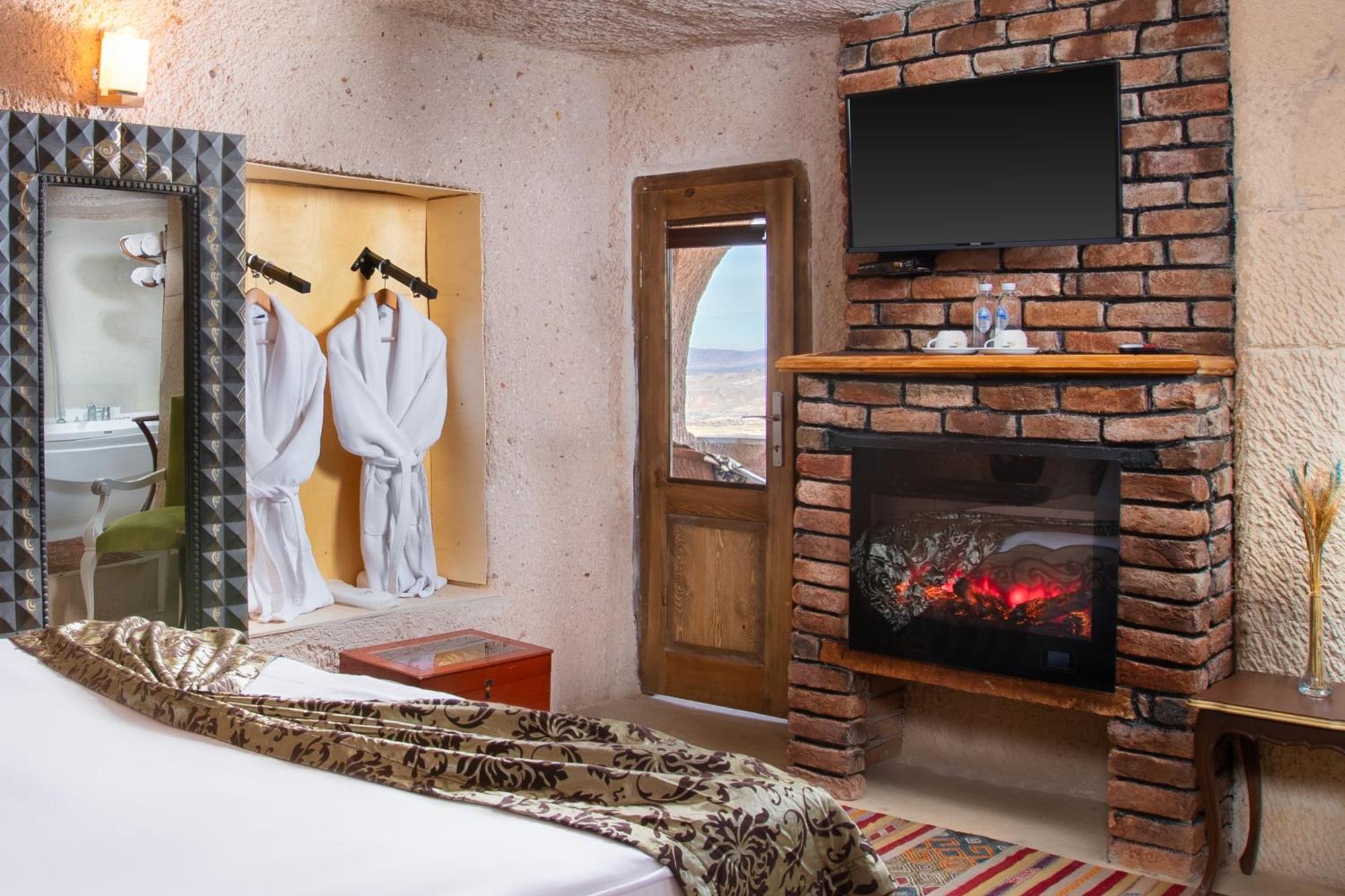 Hotel Cappadocia Fairy Chimneys Selfie Cave - Special Class