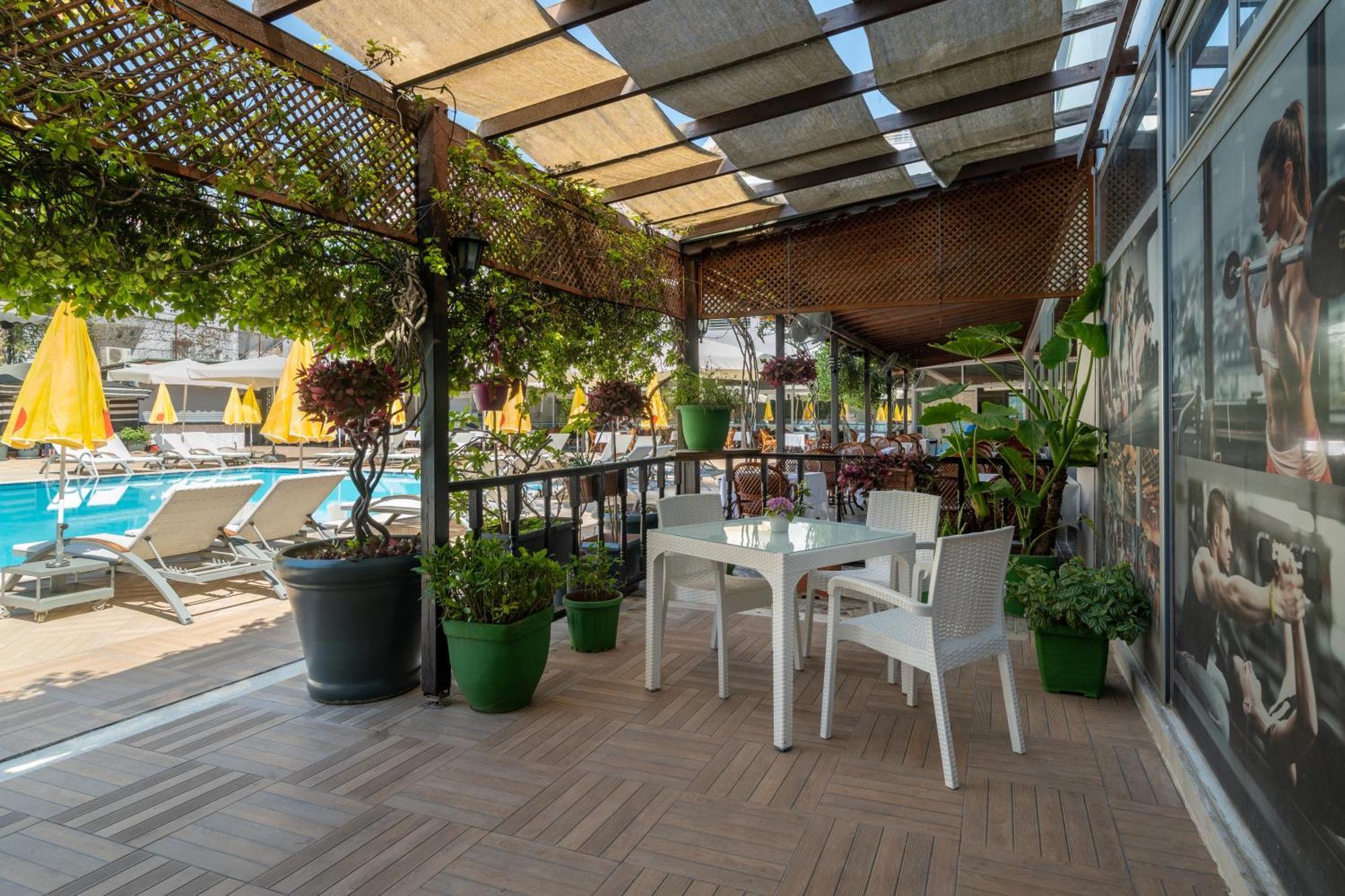 Hotel Grand Viking 4*