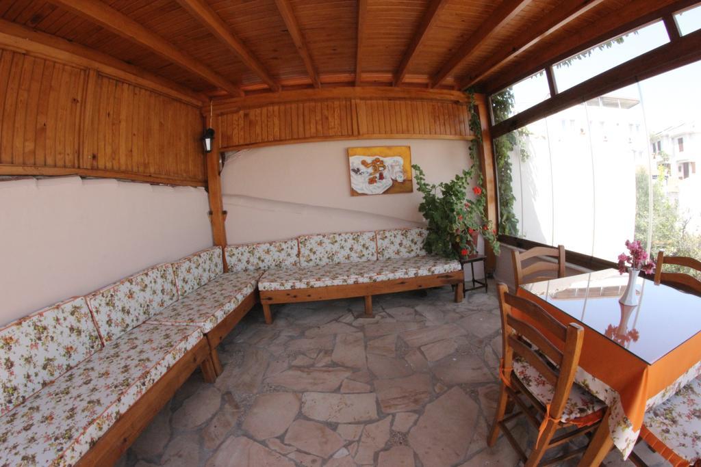 Hotel Risus *