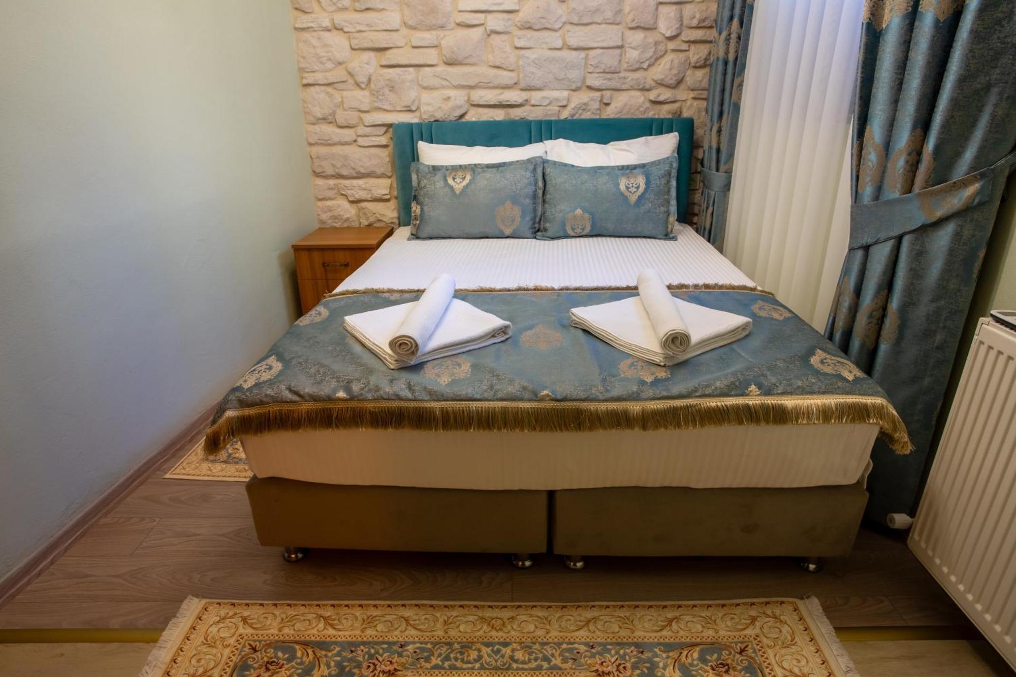Sayina Hotel 3*
