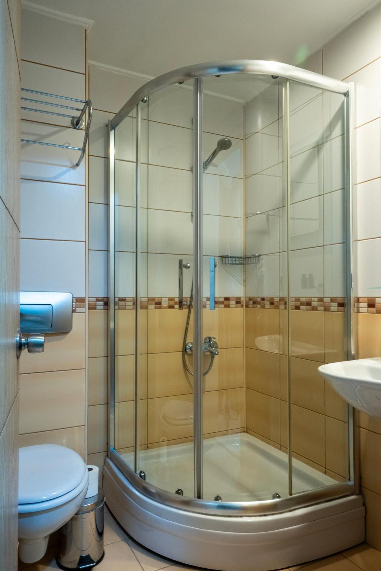 Loewe Hotel 3*