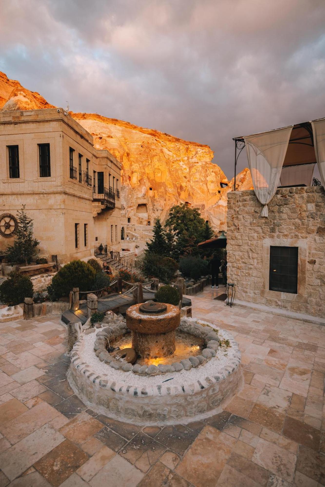 Yunak Evleri Cappadocia Hotel 3*