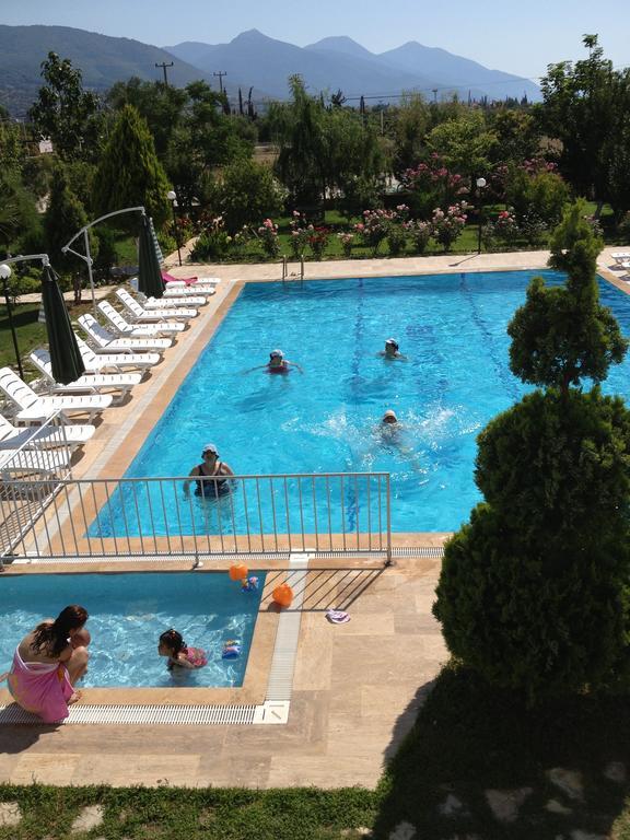 Melodi Club 3* Davutlar