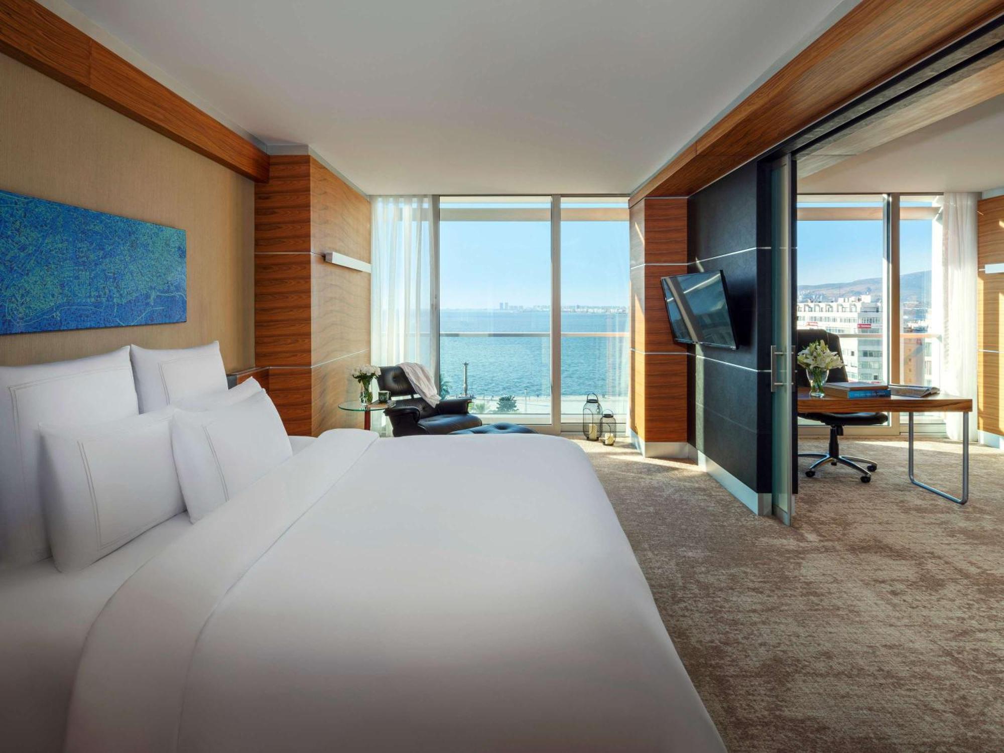 Swissotel Buyuk Efes Hotel