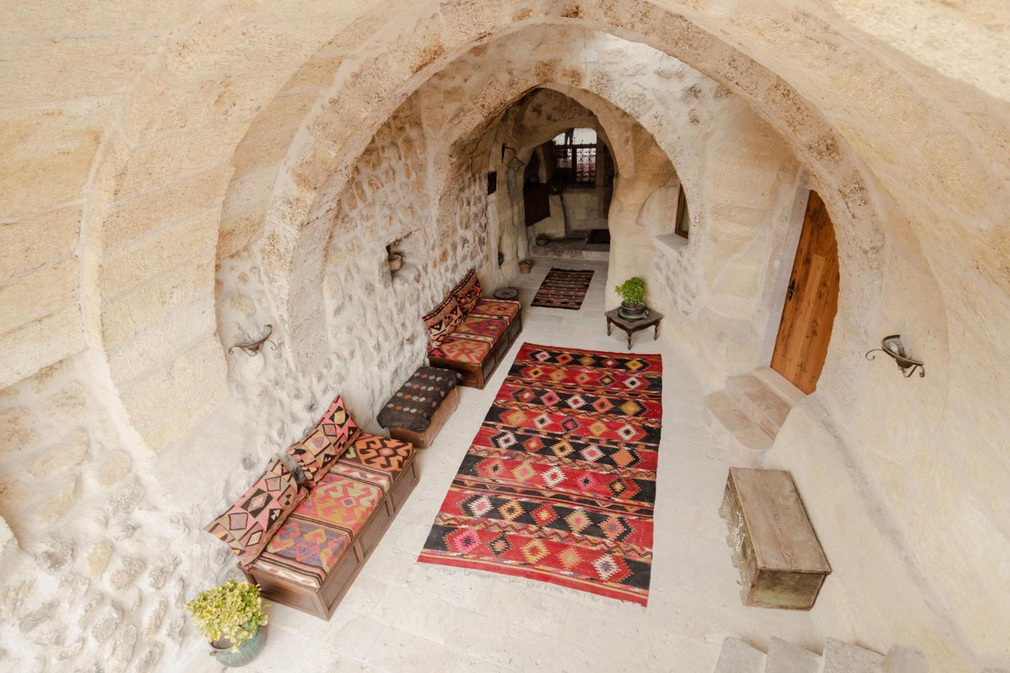 Hotel Sultan Cave