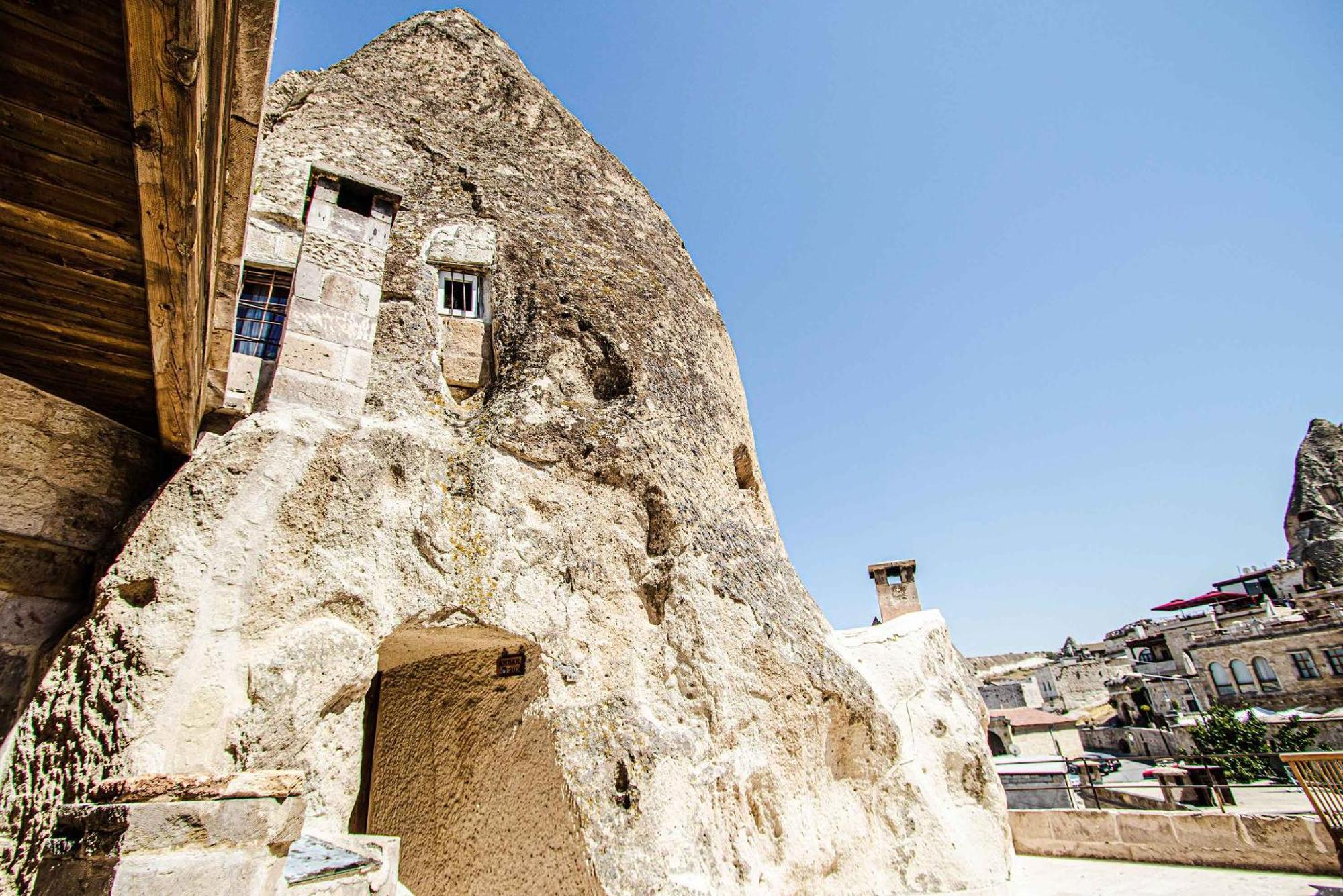 Sultan Cave