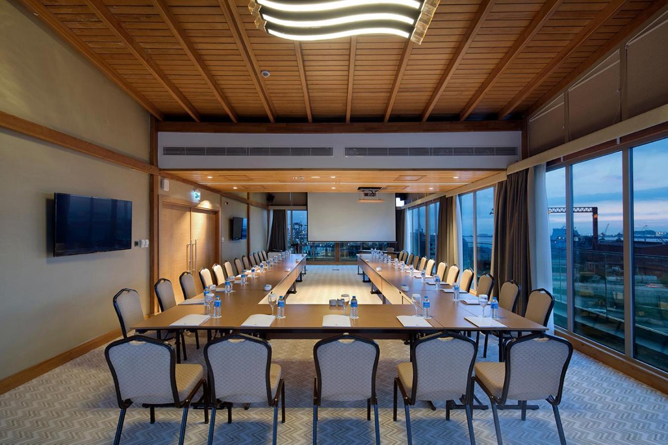 Doubletree By Hilton - Tuzla Hotel Istanbul