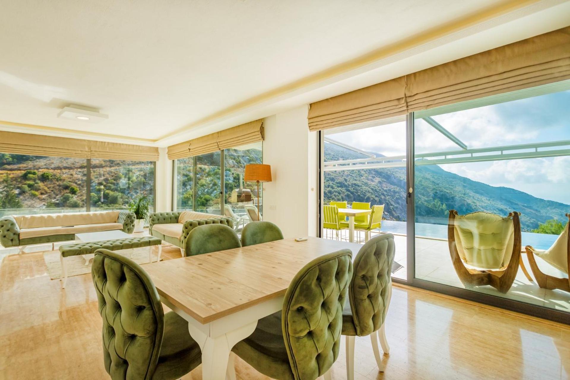 Villa Infinity Wild