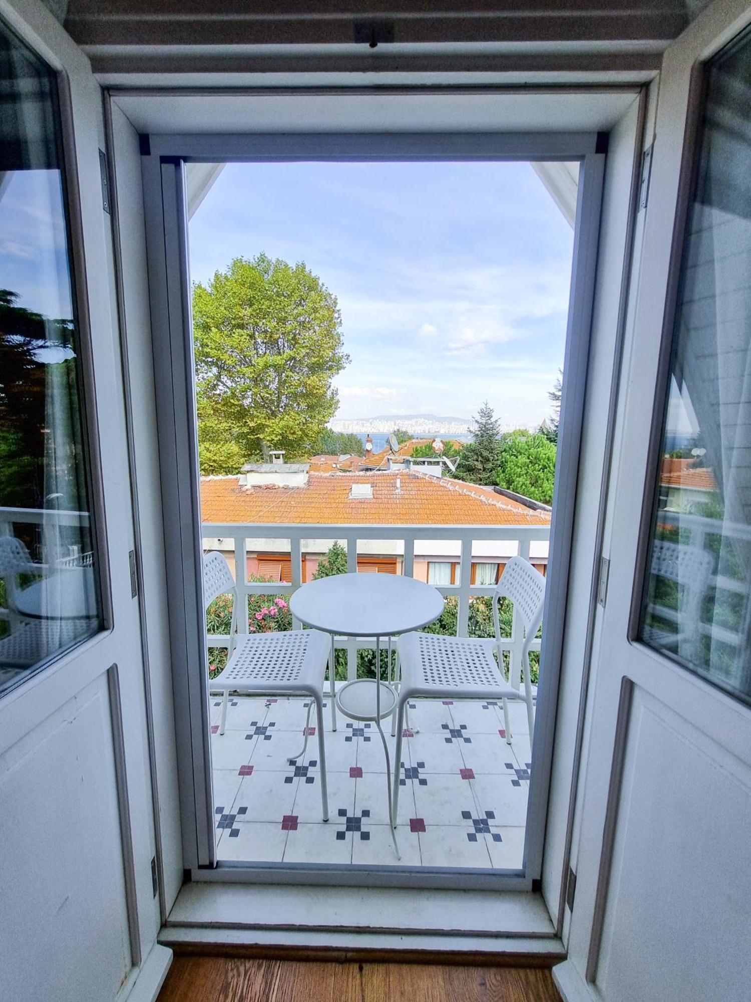 Serguzest Hotel Adalar