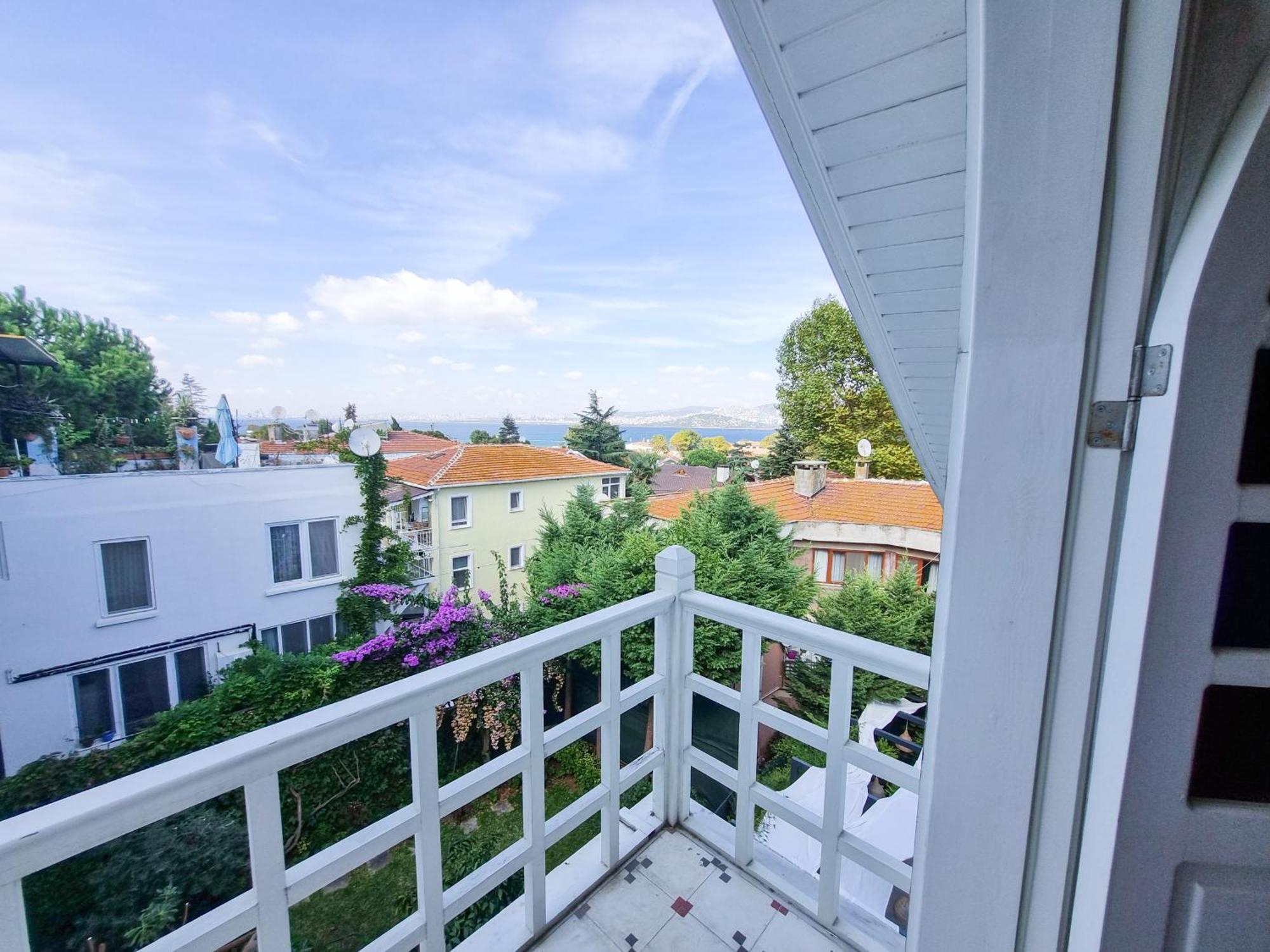 Hotel Serguzest Adalar