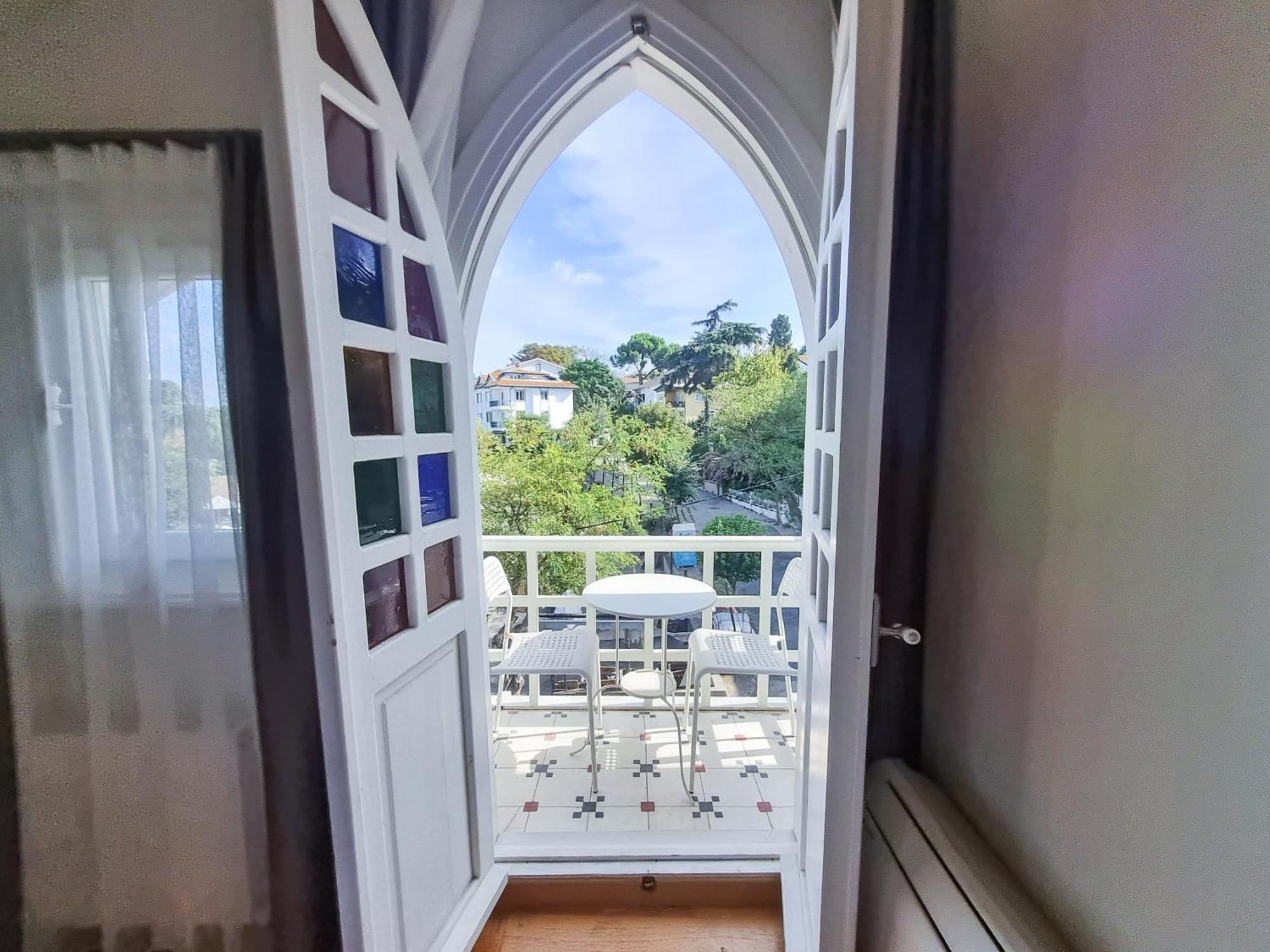 Serguzest Hotel Adalar