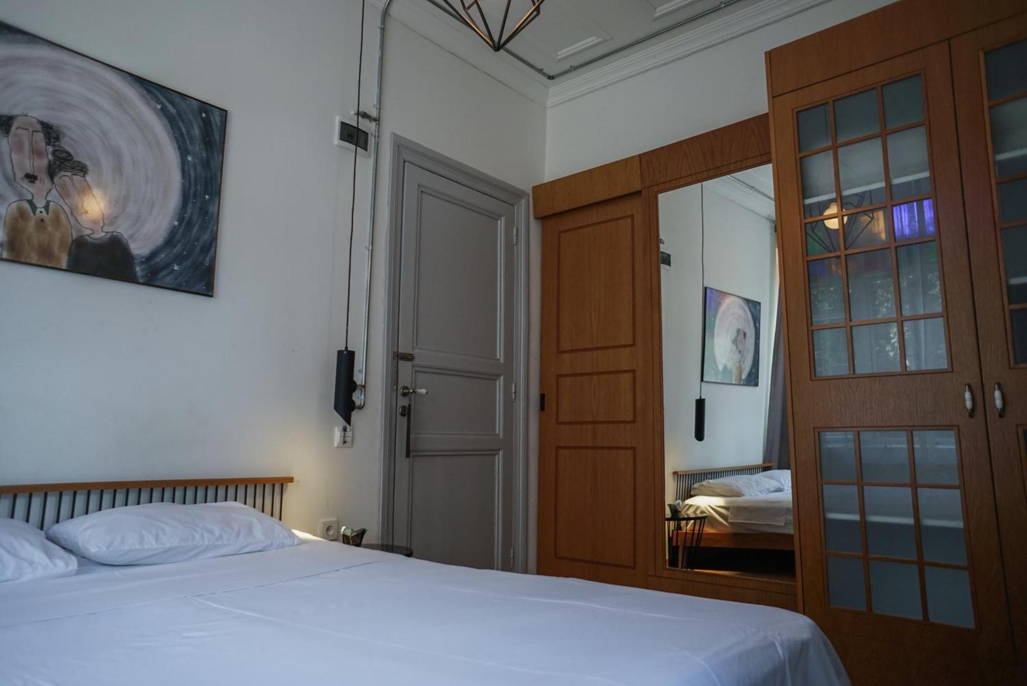 Hotel Serguzest 3*