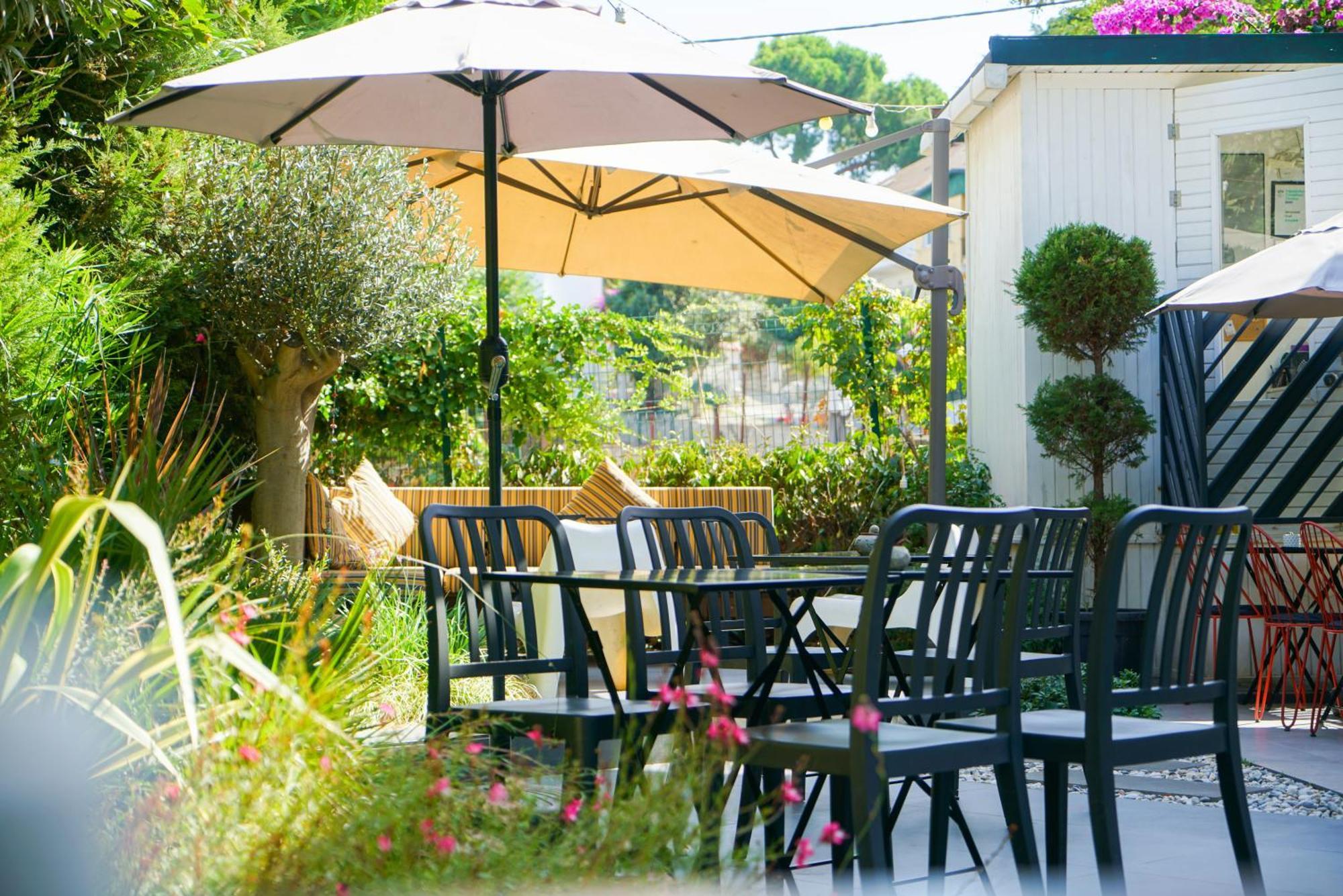 Hotel Serguzest Adalar