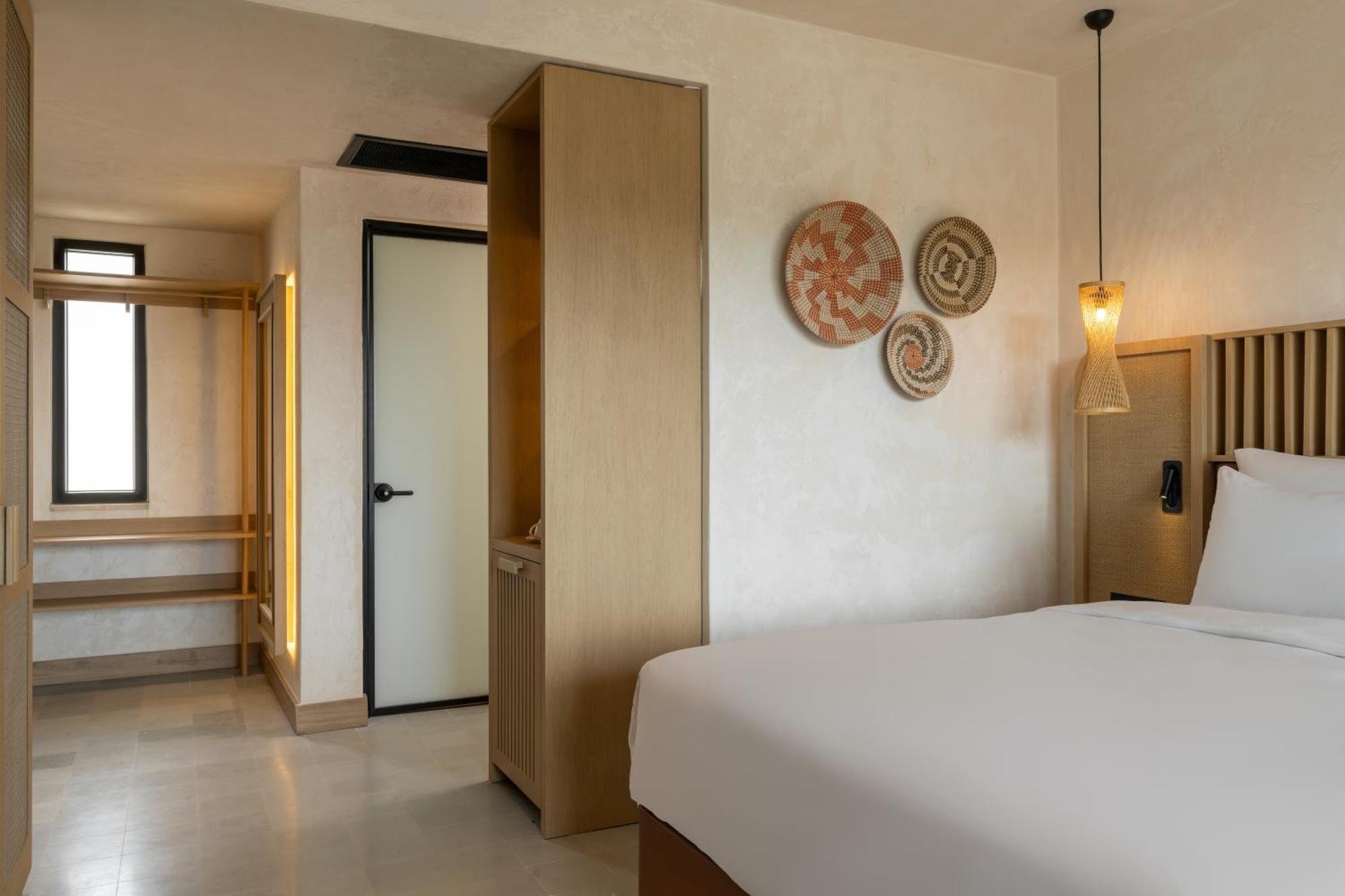 Radisson Blu Hotel, * Kas