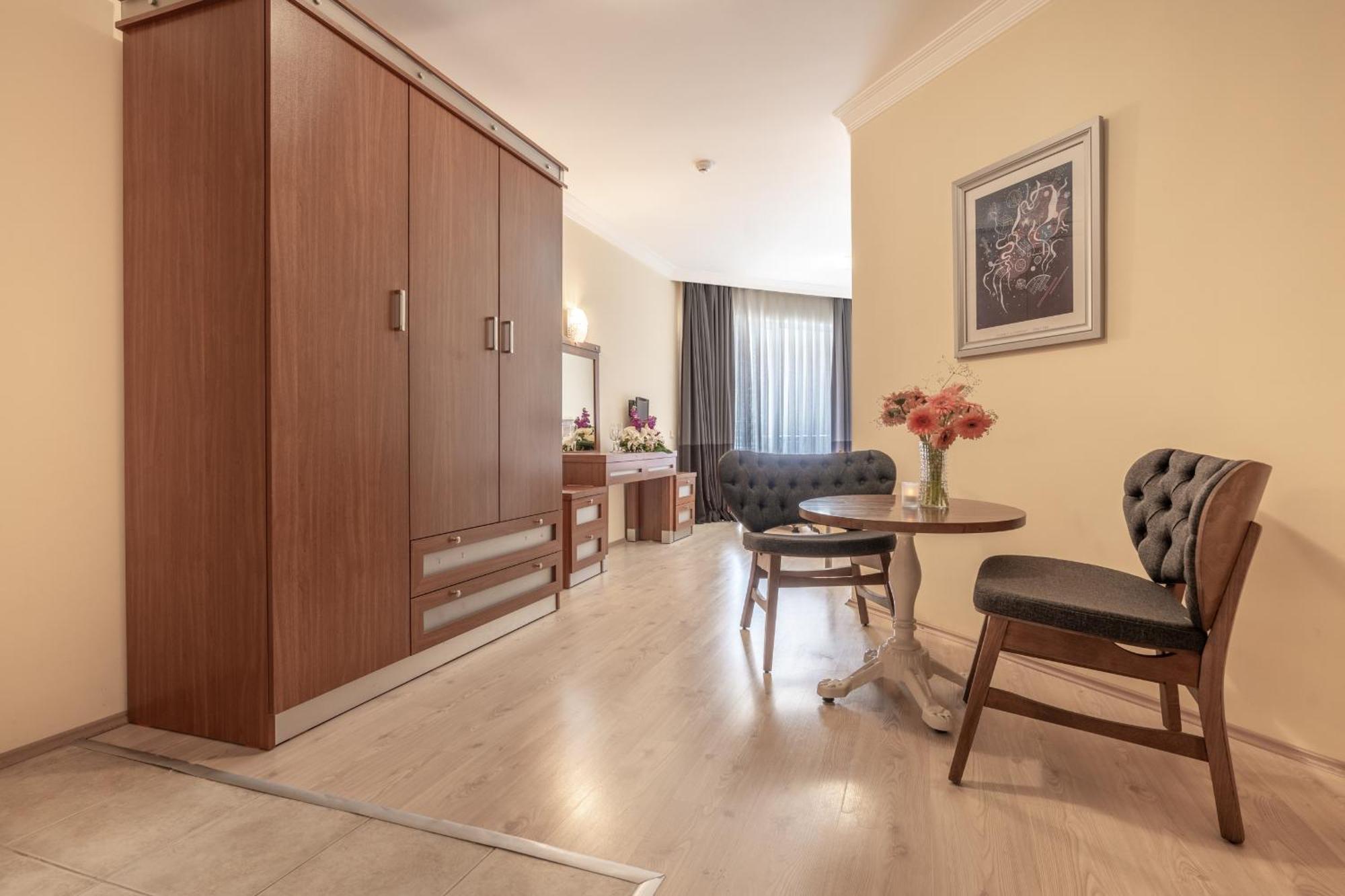 Grand Viking 4* Kemer