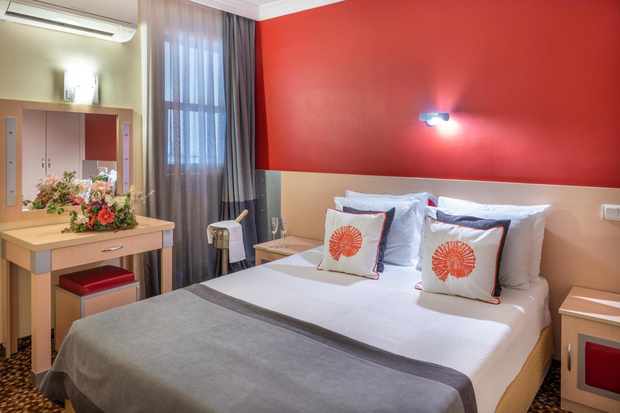 Grand Viking 4*