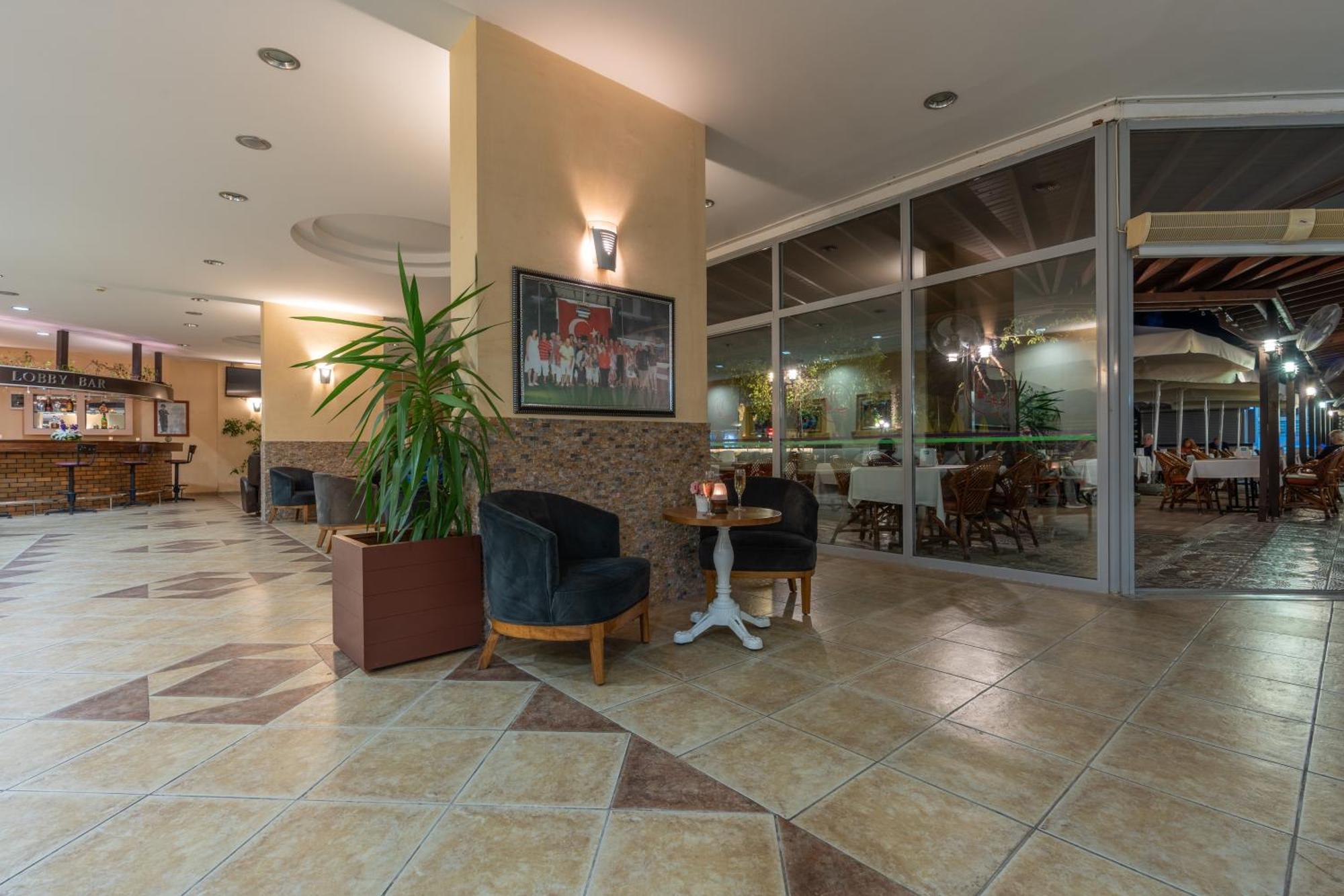 Grand Viking Hotel