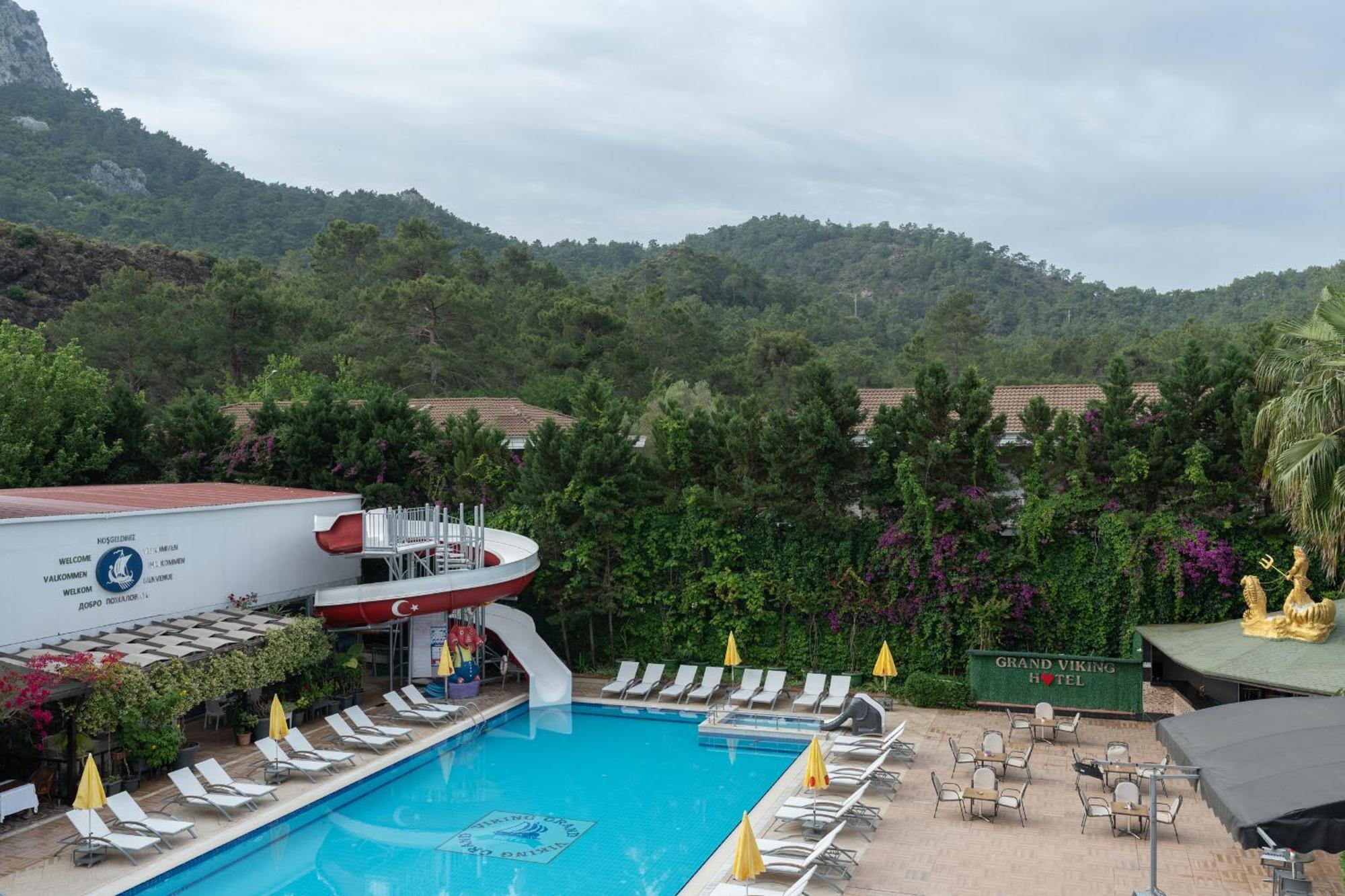 Grand Viking Hotel 4*
