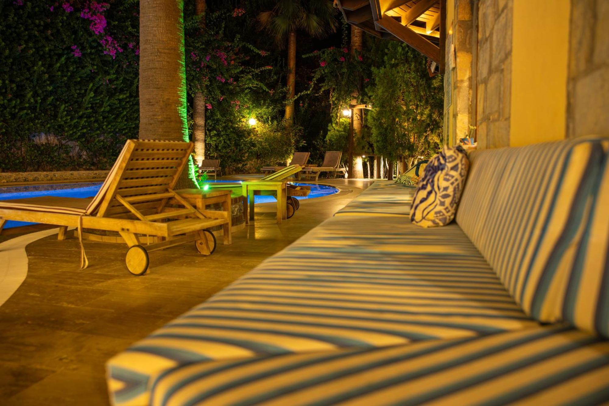 Aparthotel Dores 4*