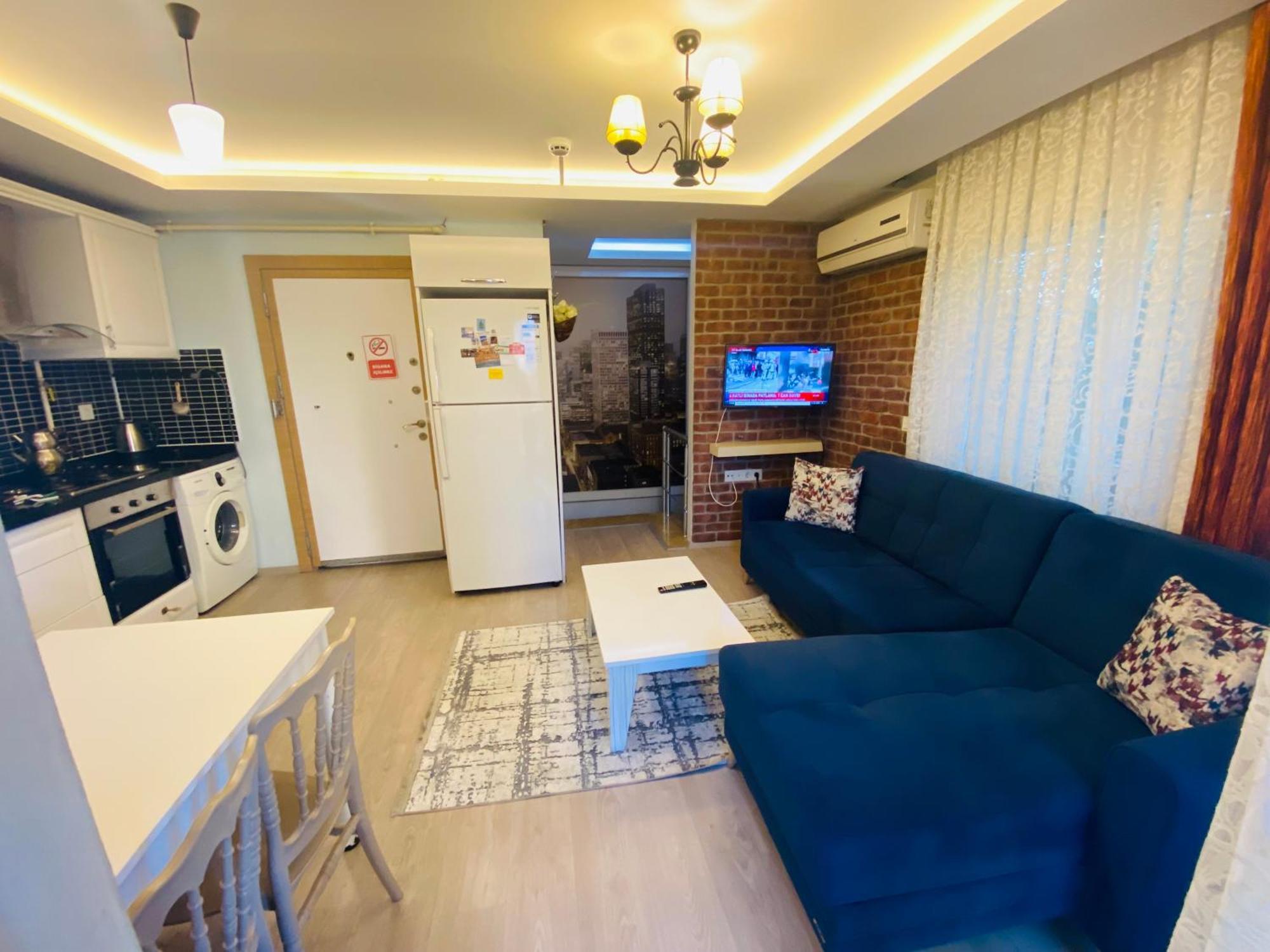 Aparthotel Royal Loft 4*