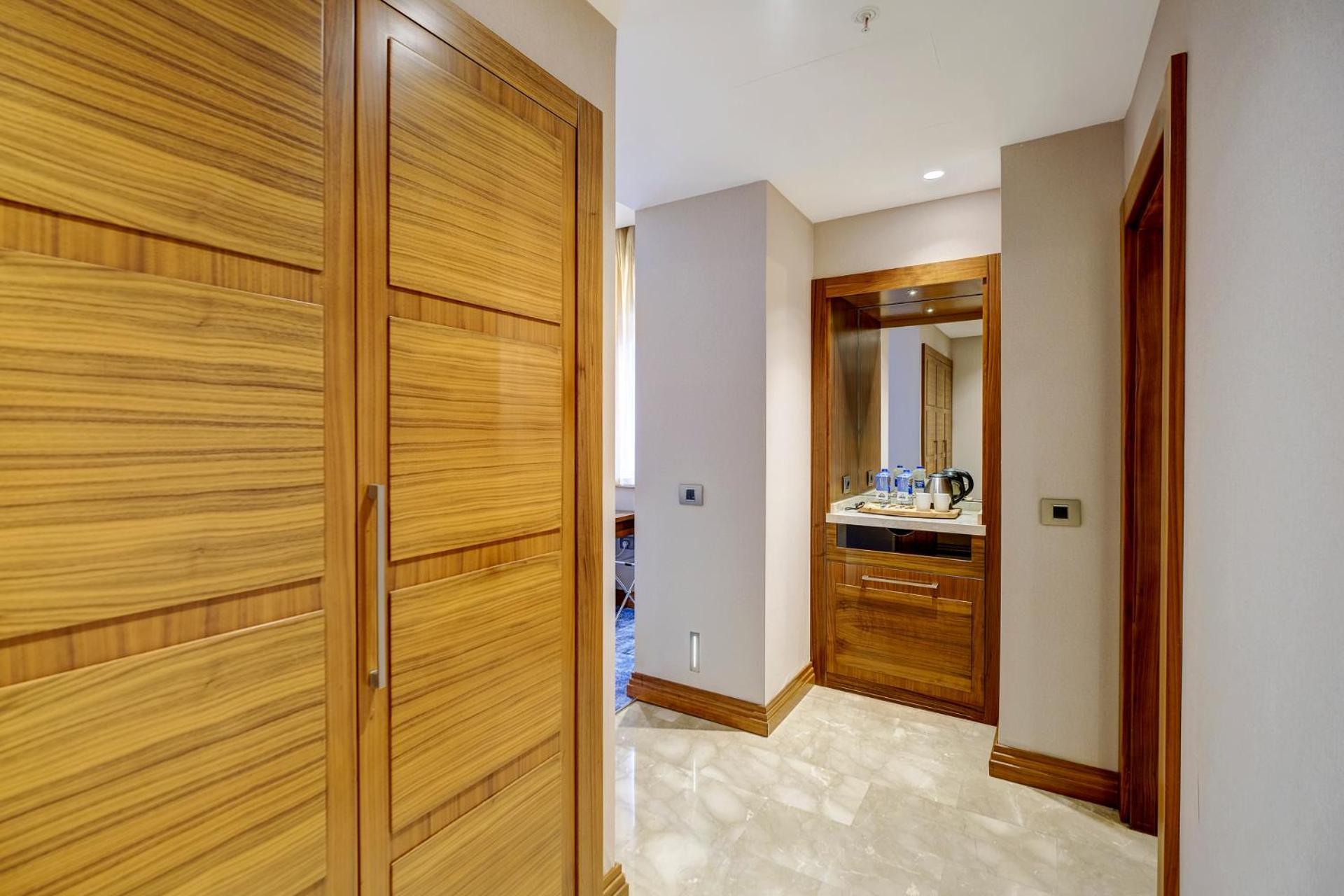 Hotel Days By Wyndham Maltepe 4*