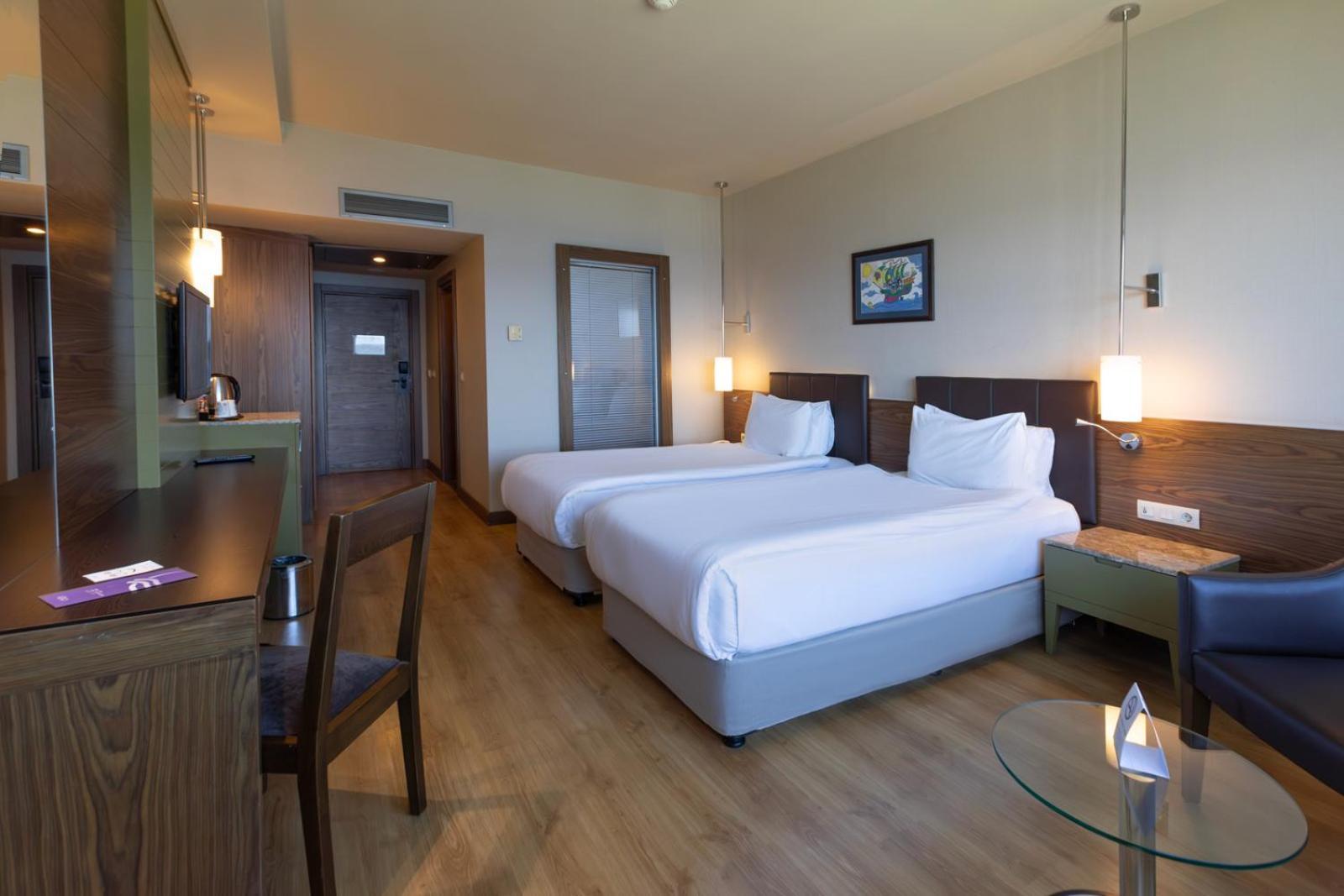 Kolin & Convention Center Hotel 5*