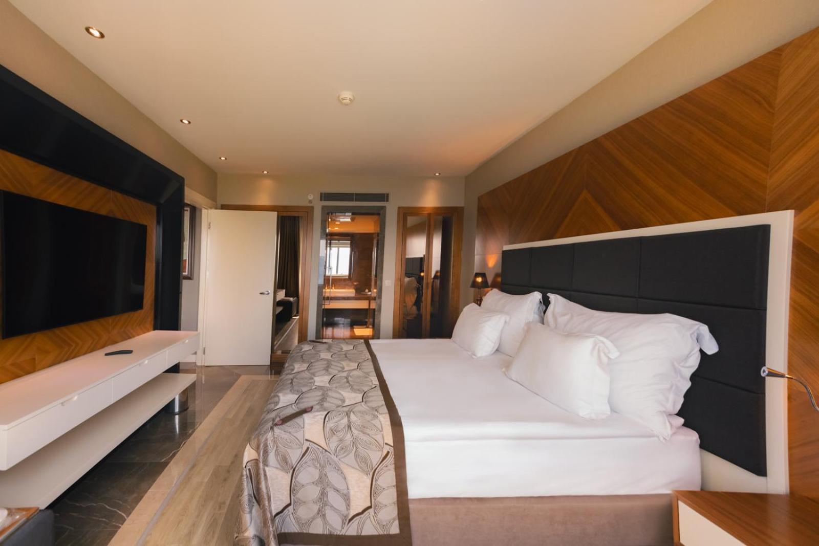 Kolin & Convention Center Hotel Canakkale