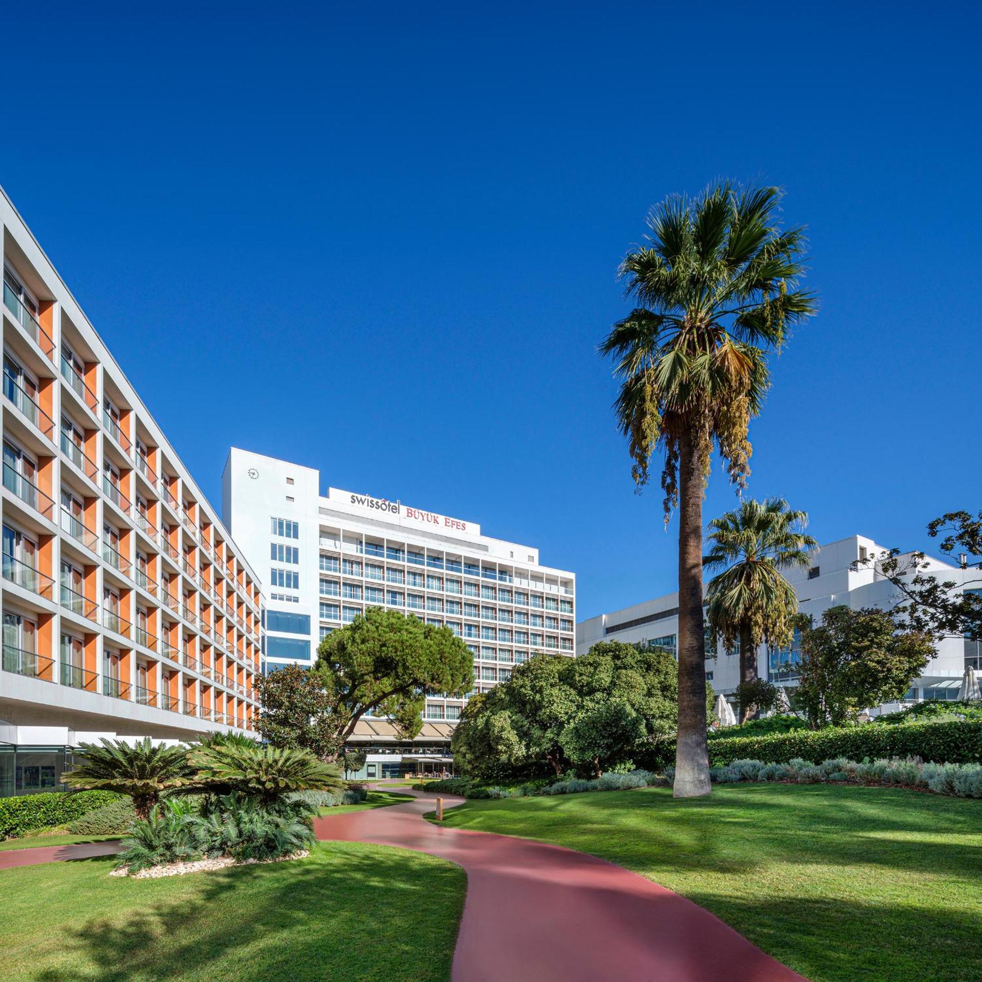 Swissotel Buyuk Efes Hotel 5*