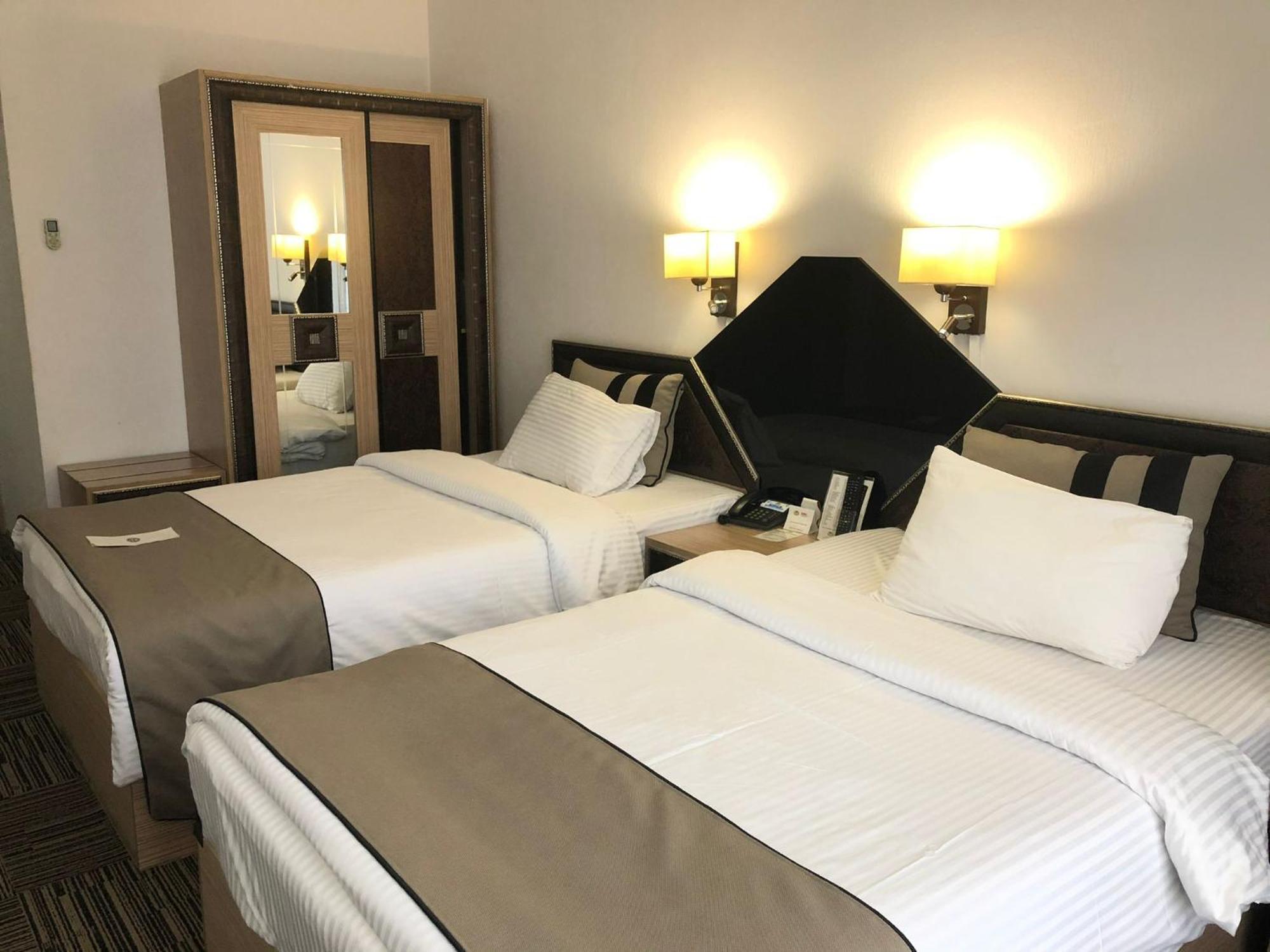 Hotel My House 4*