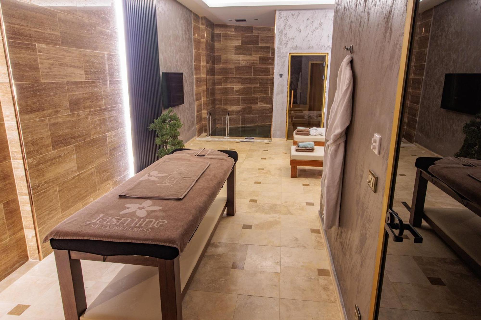 Anadolu Thermal Hotel 5*