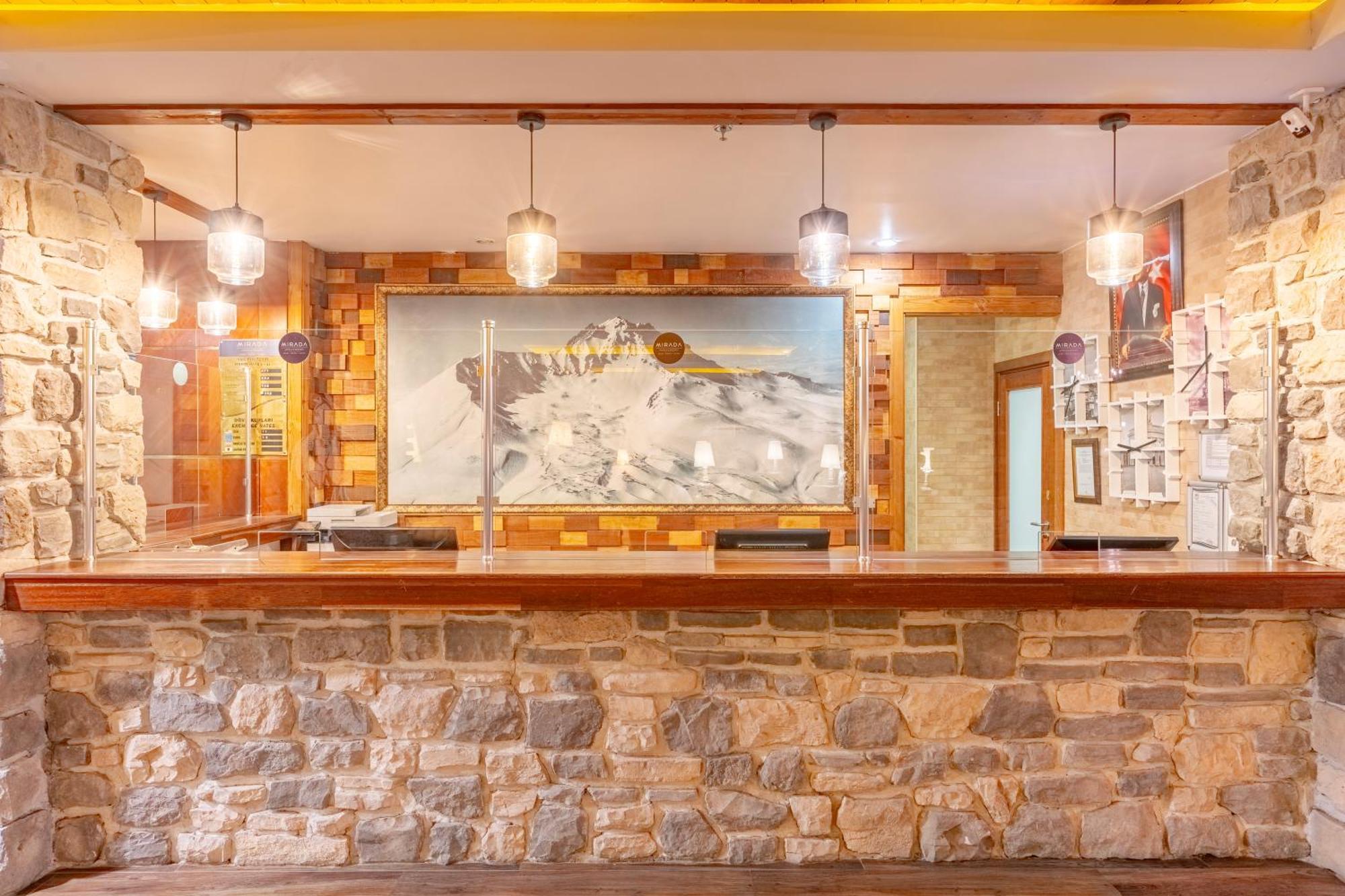 Mirada Del Hotel Erciyes