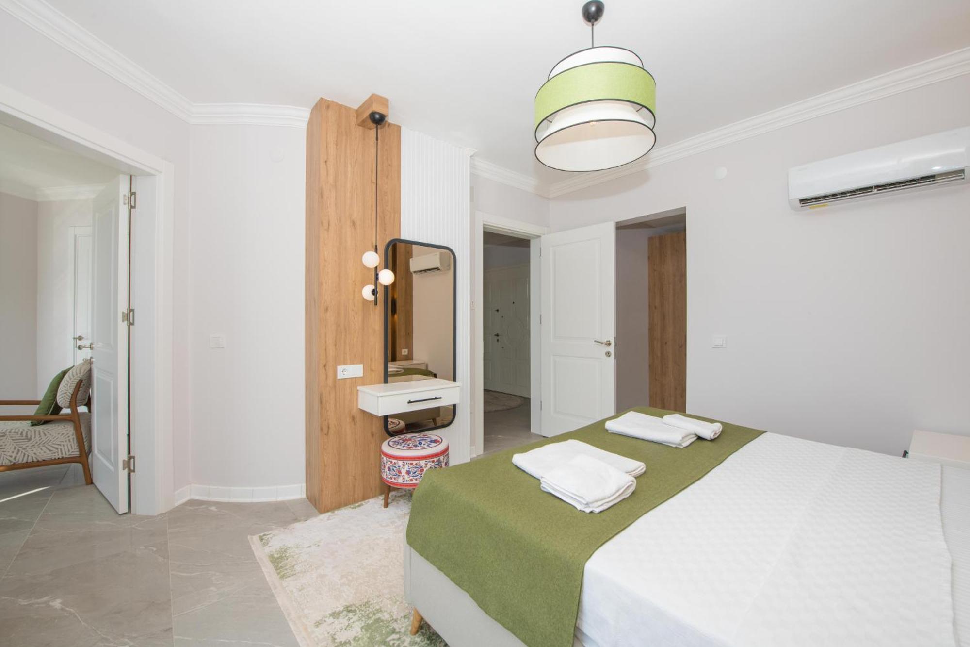 Beachfront White With Private Swimming Pool Kalkan