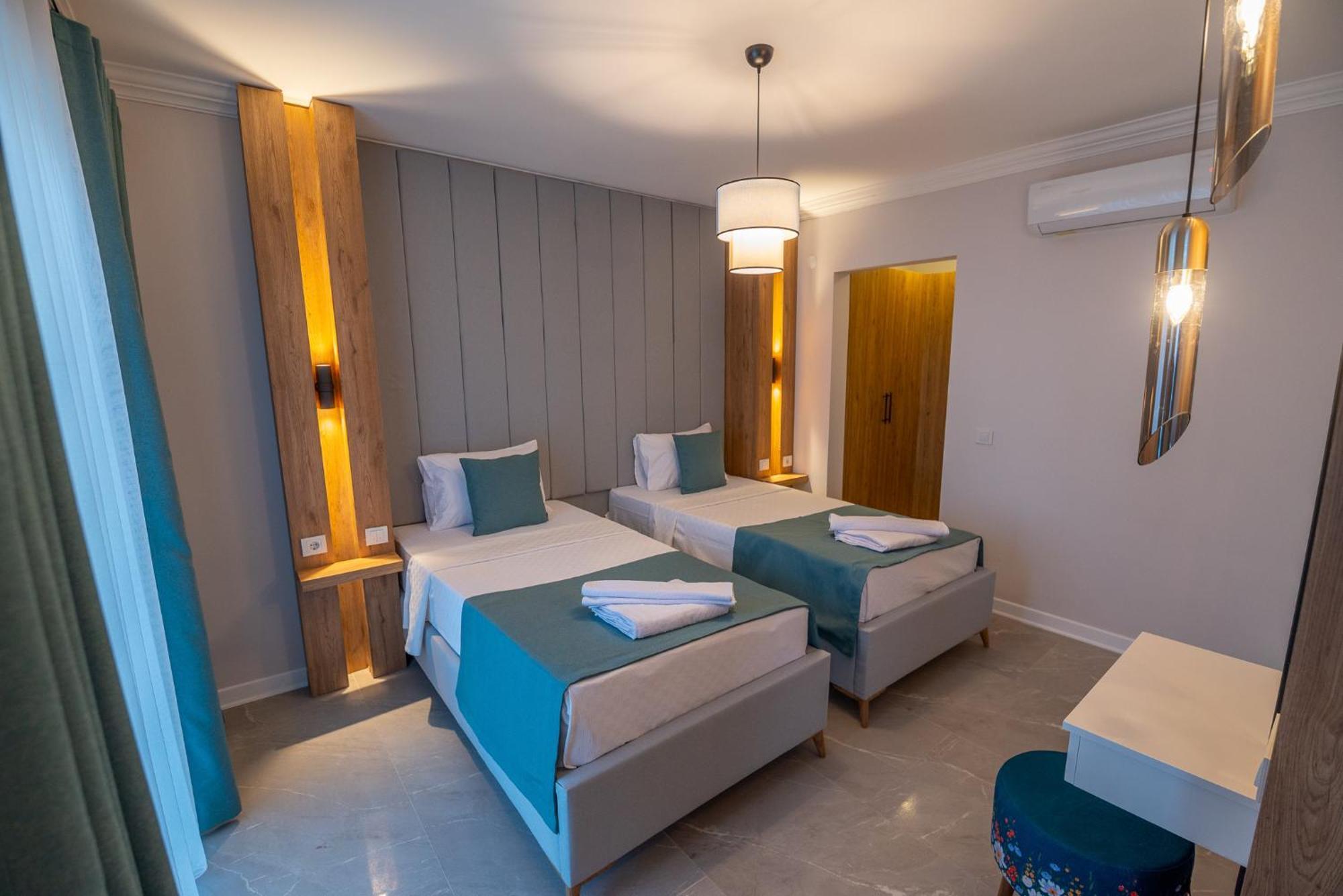 Villa Beachfront White With Private Swimming Pool Kalkan