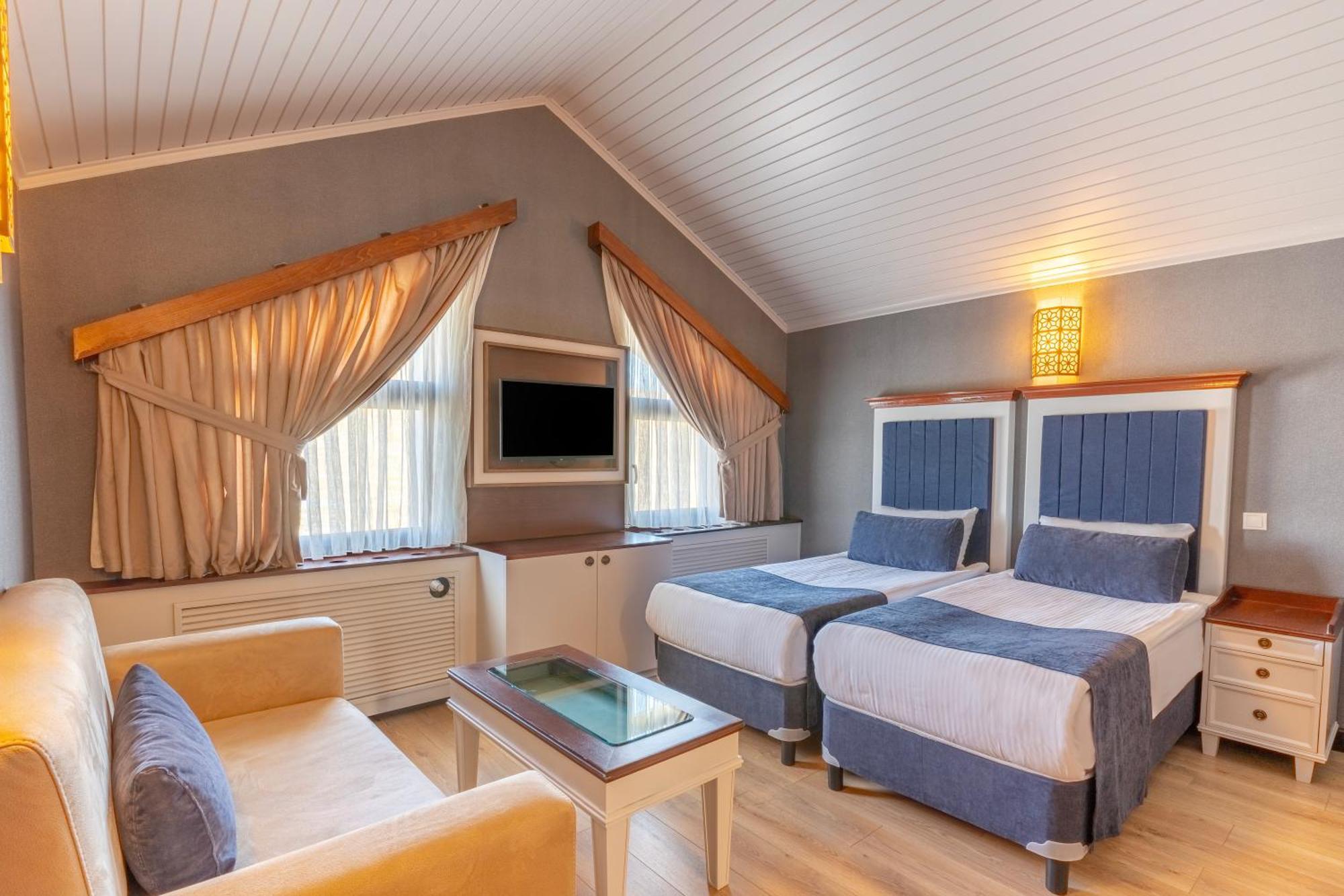 Hotel Mirada Del 5*