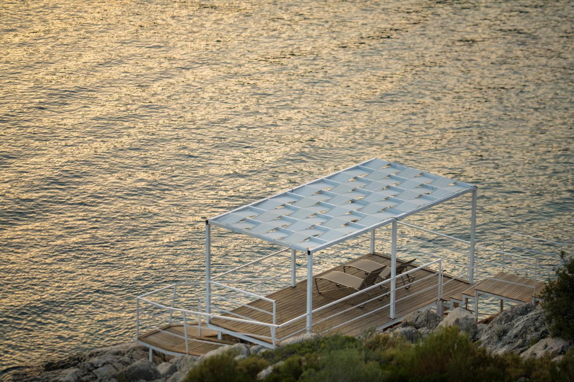 Villa Beachfront White With Private Swimming Pool Kalkan