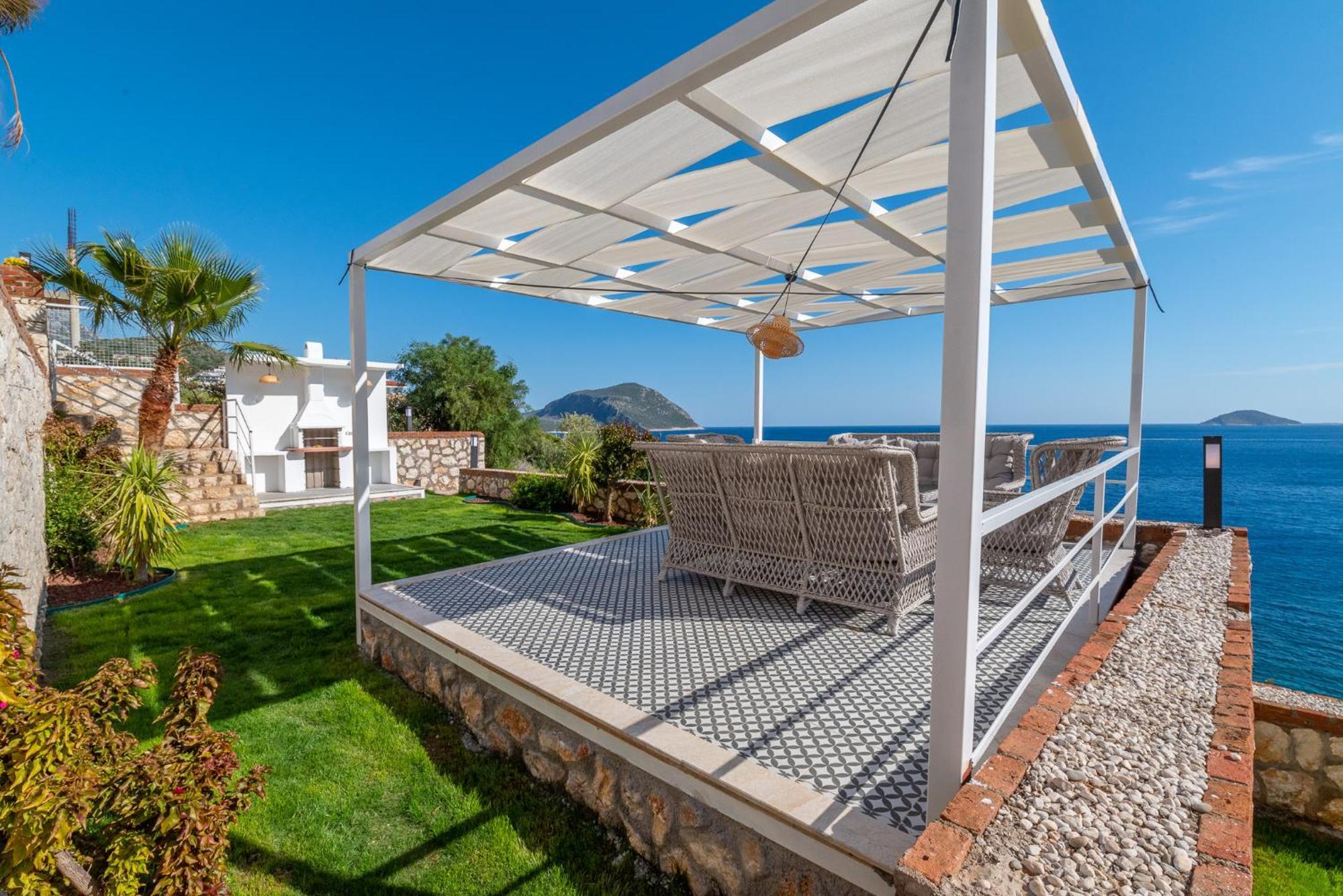 Beachfront White With Private Swimming Pool * Kalkan
