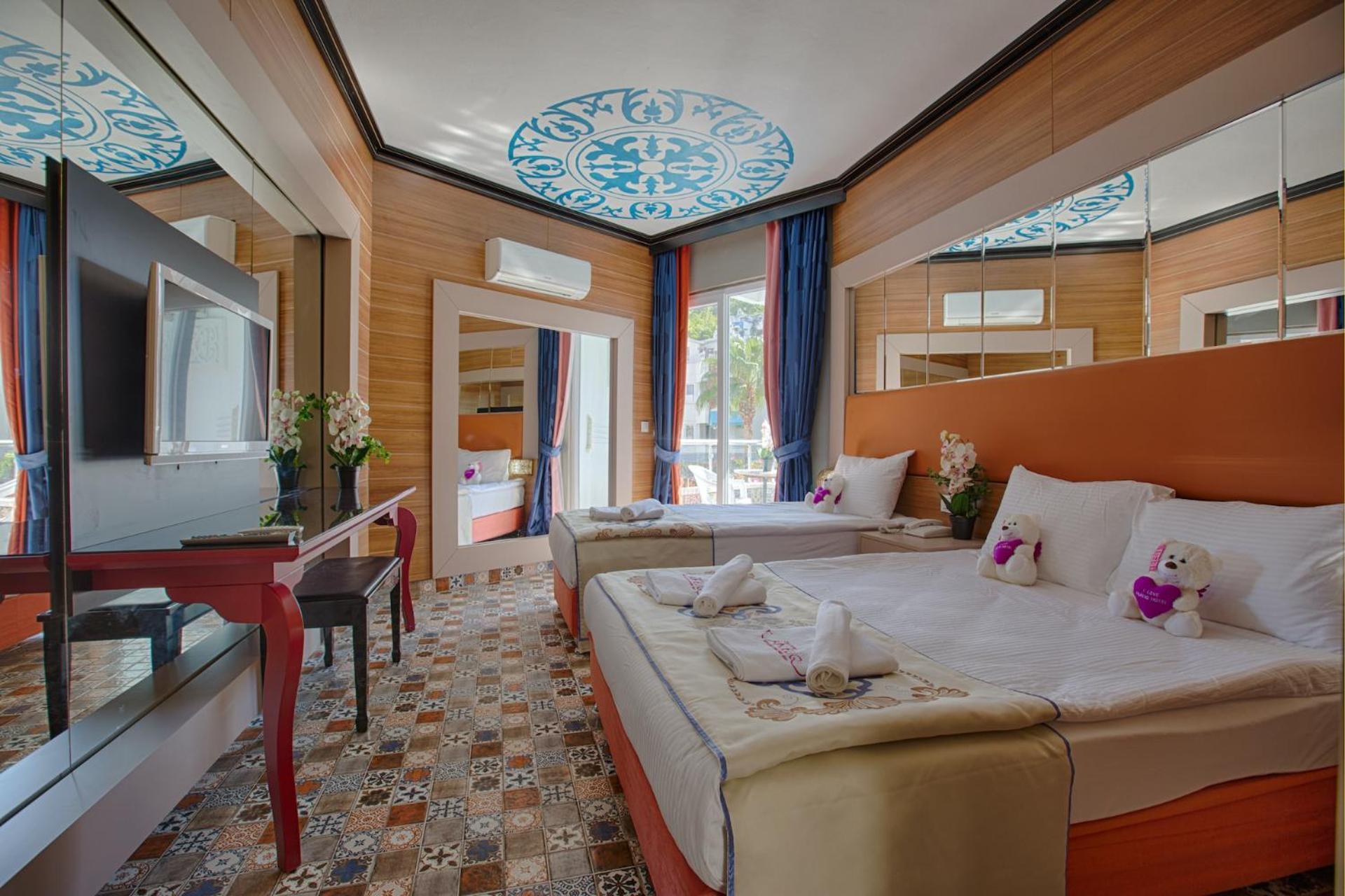 Club Anjeliq Hotel