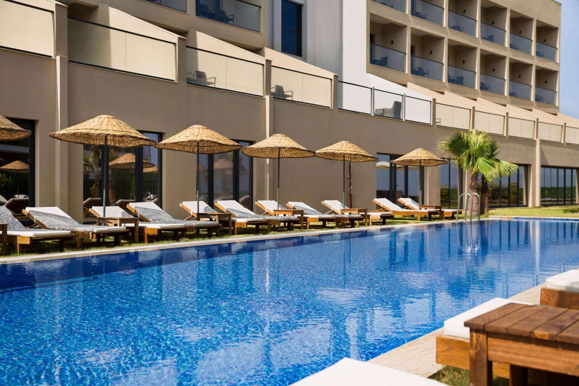 Ramada By Wyndham Hotel *