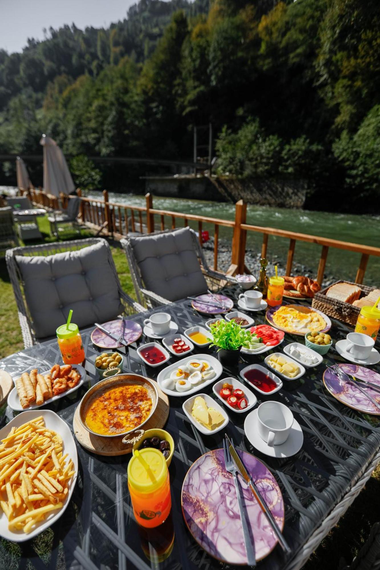 Resort Terapi Tatil Koeyue *