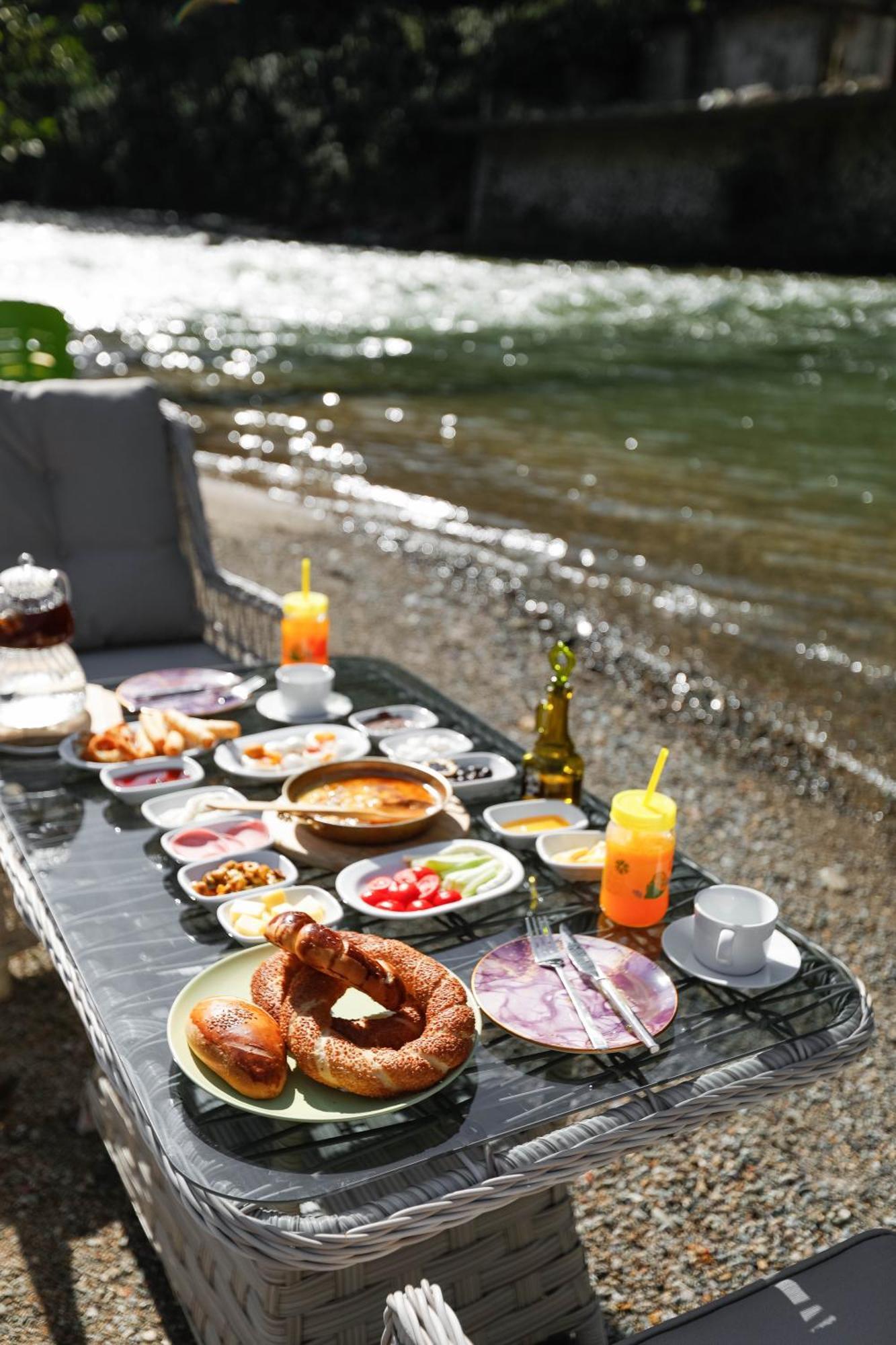 Terapi Tatil Koeyue