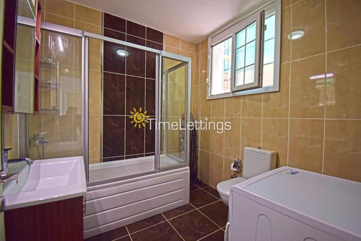 Alpine At Hisaroenue Oeluedeniz Ovacik 6+2, 12 People Villa Fethiye