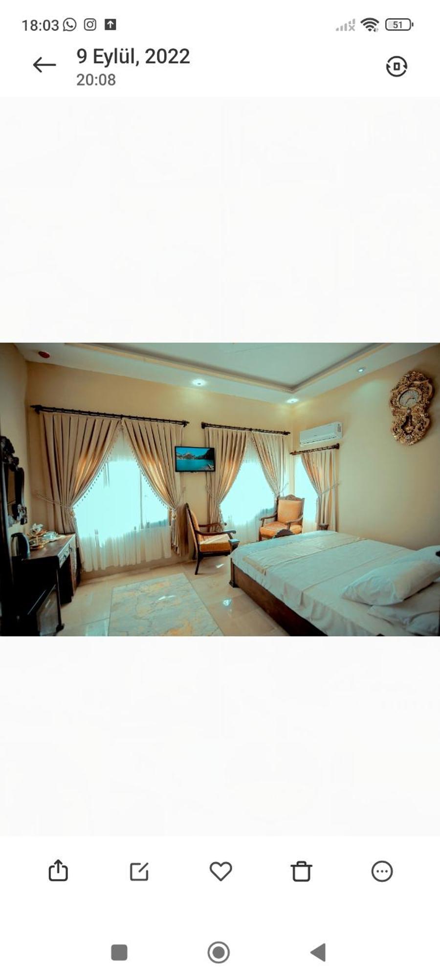 Carra Konagi Hotel *