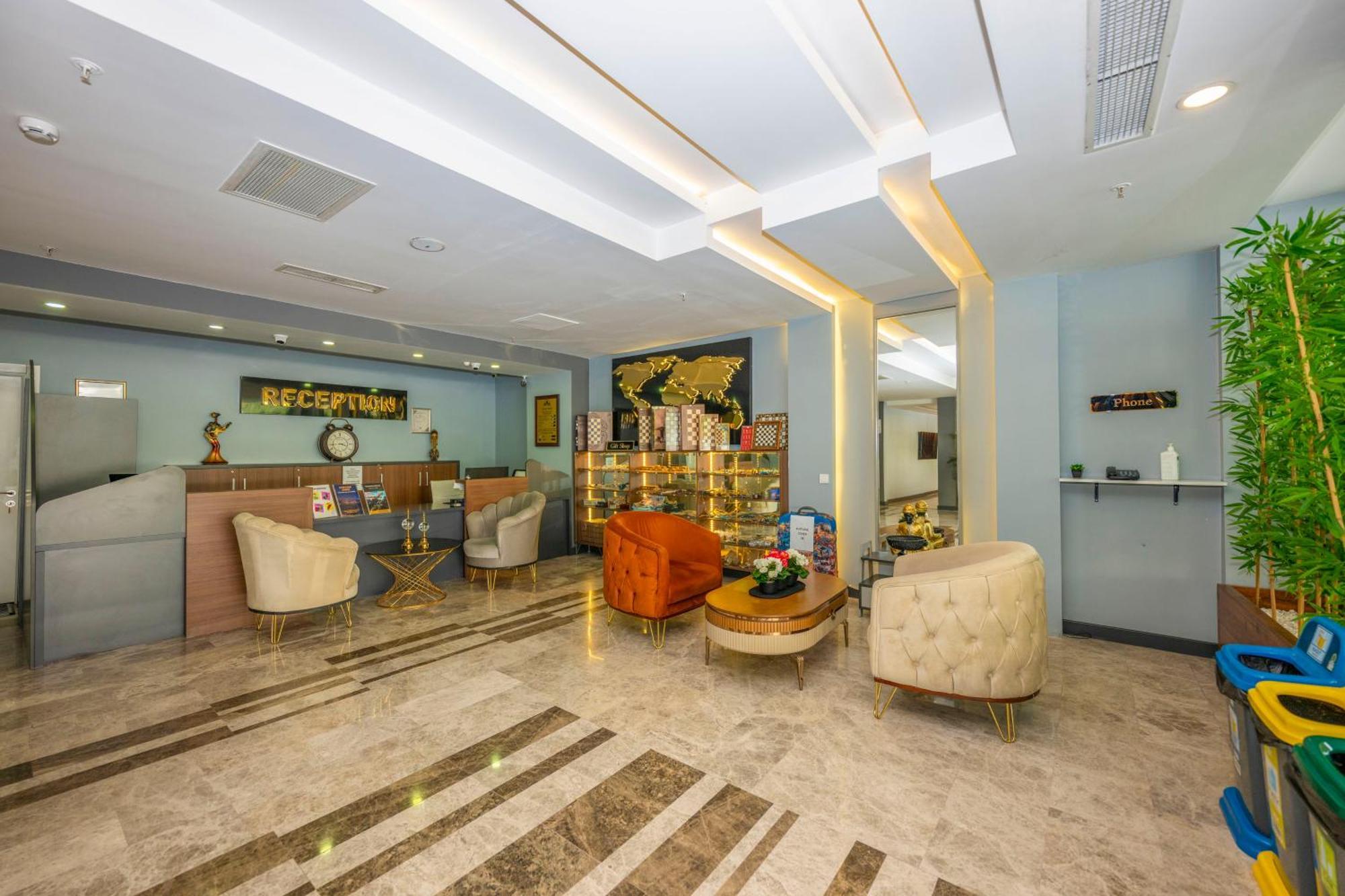 Hotel Litros & 4*