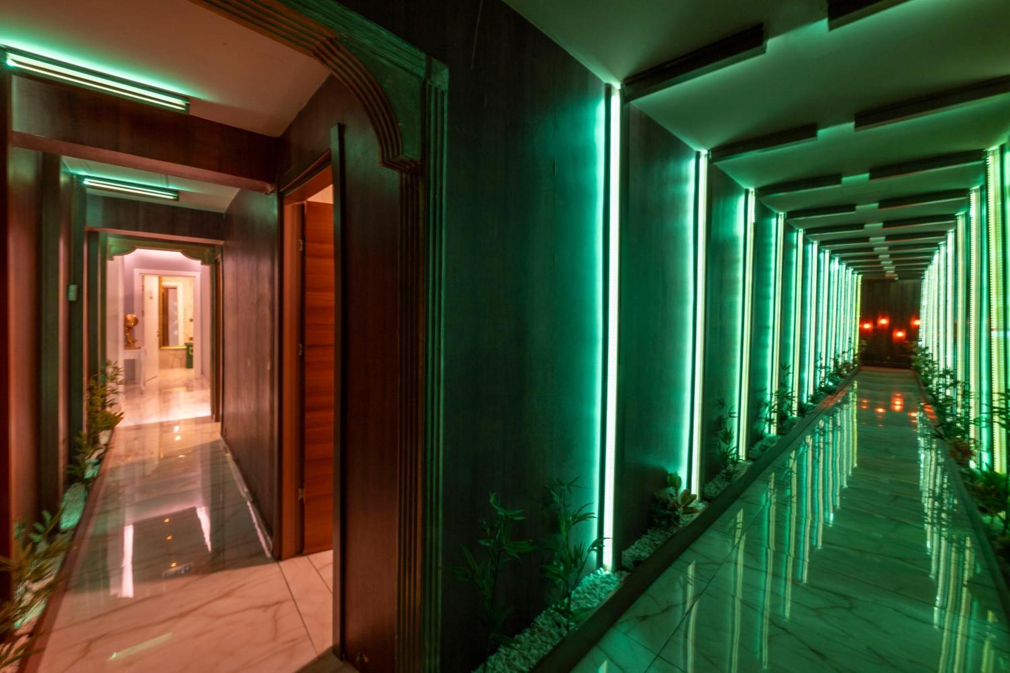 Hotel Litros &