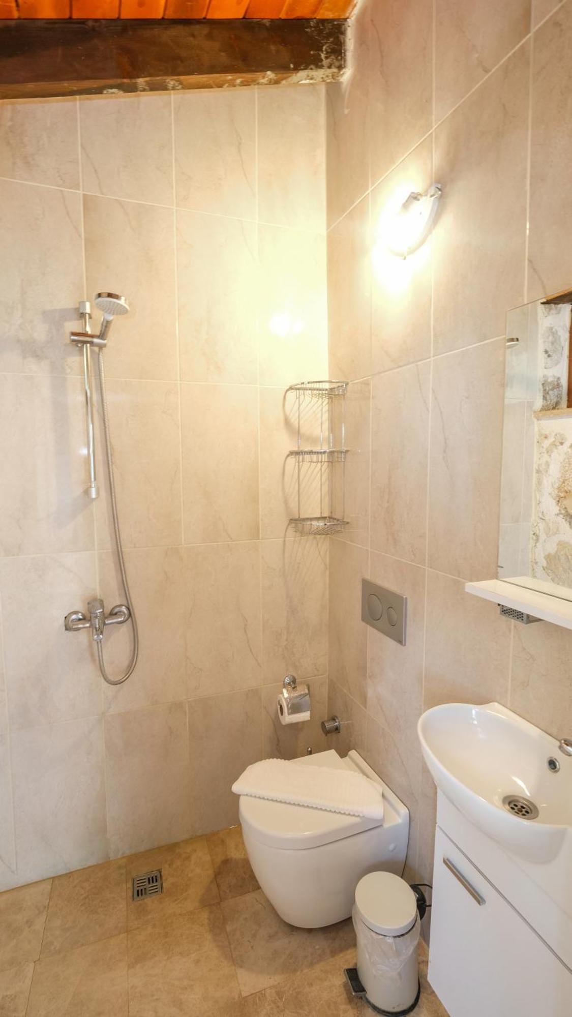 Likya House - Deniz Ve Doga Manzarali, Havuzlu Villa *