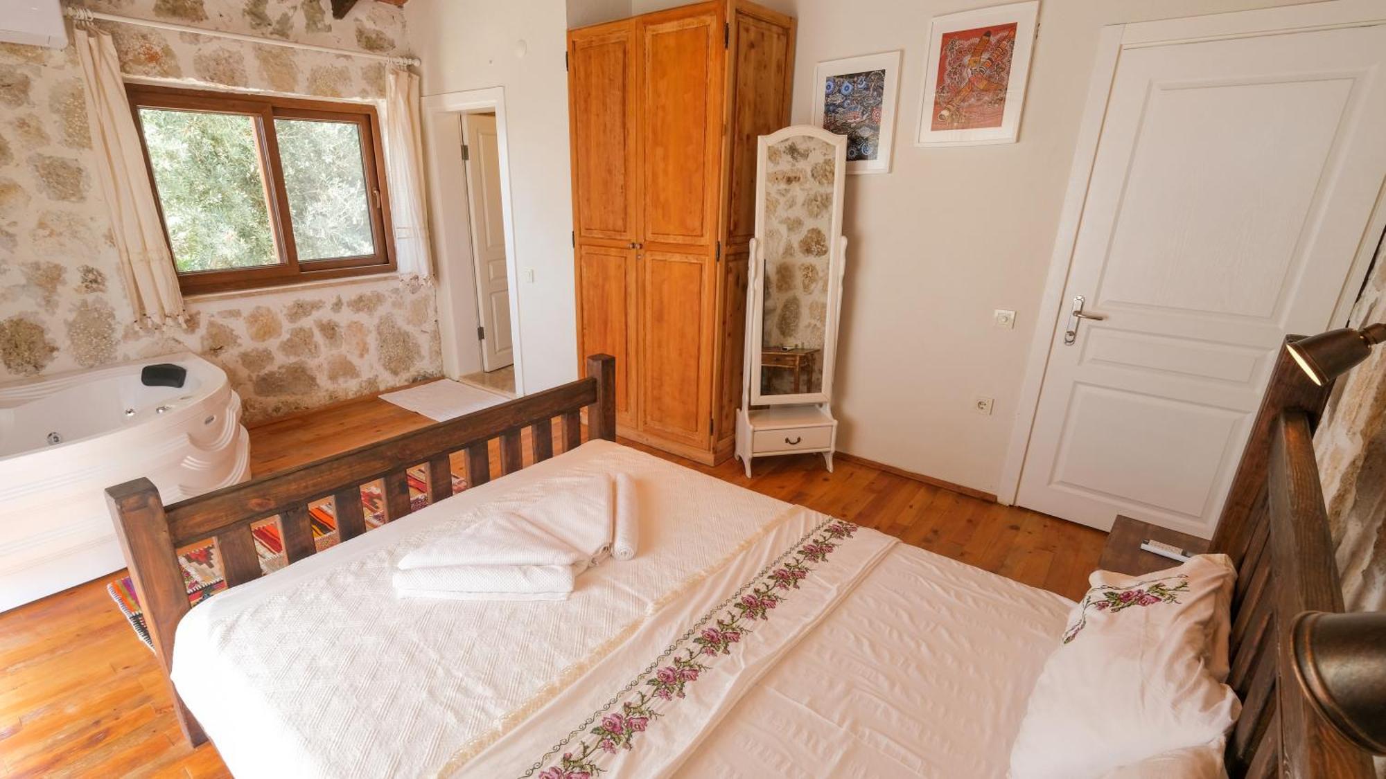 Likya House - Deniz Ve Doga Manzarali, Havuzlu * Patara