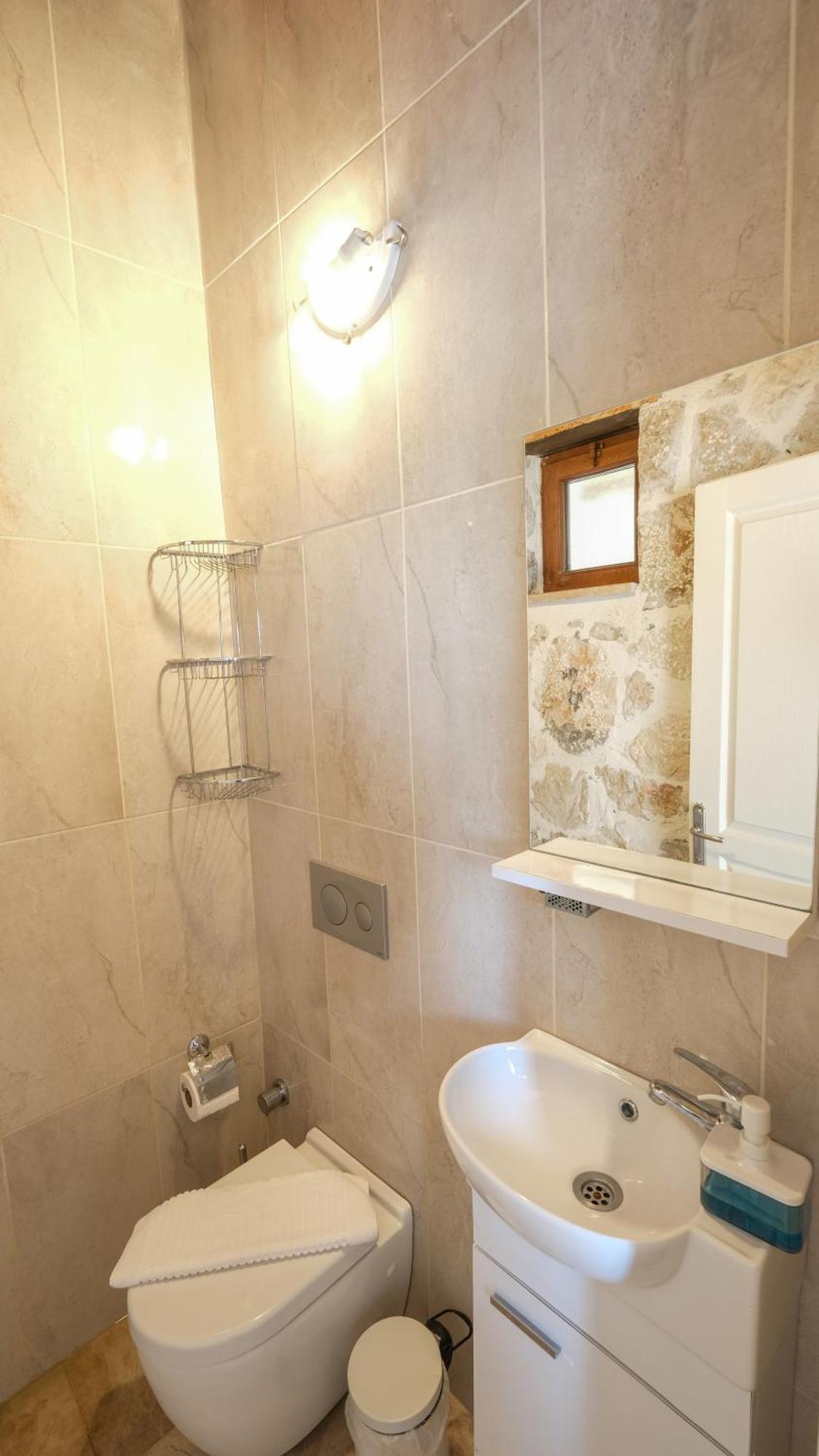 Likya House - Deniz Ve Doga Manzarali, Havuzlu *